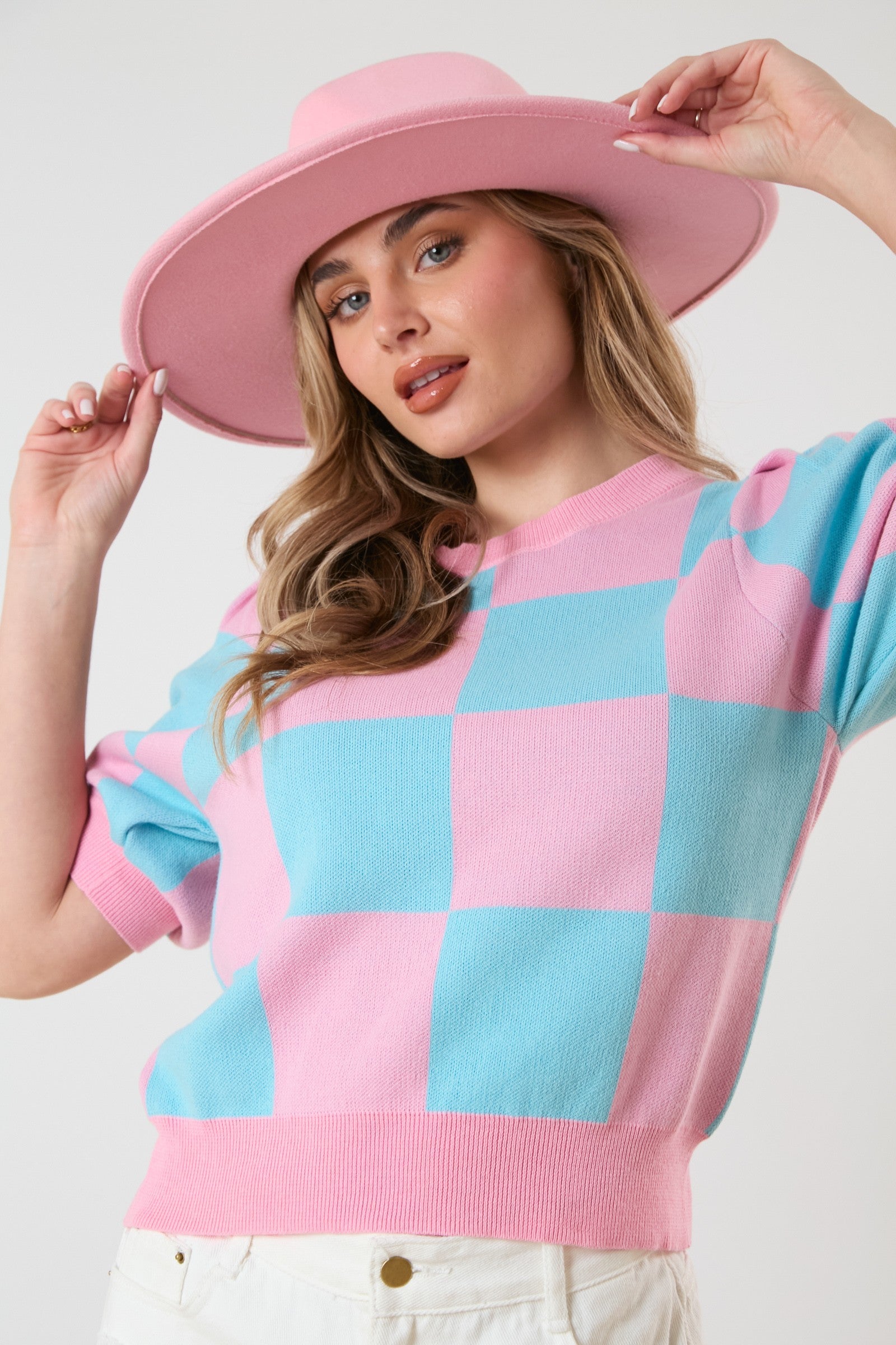 Della Checkered Sweater Top