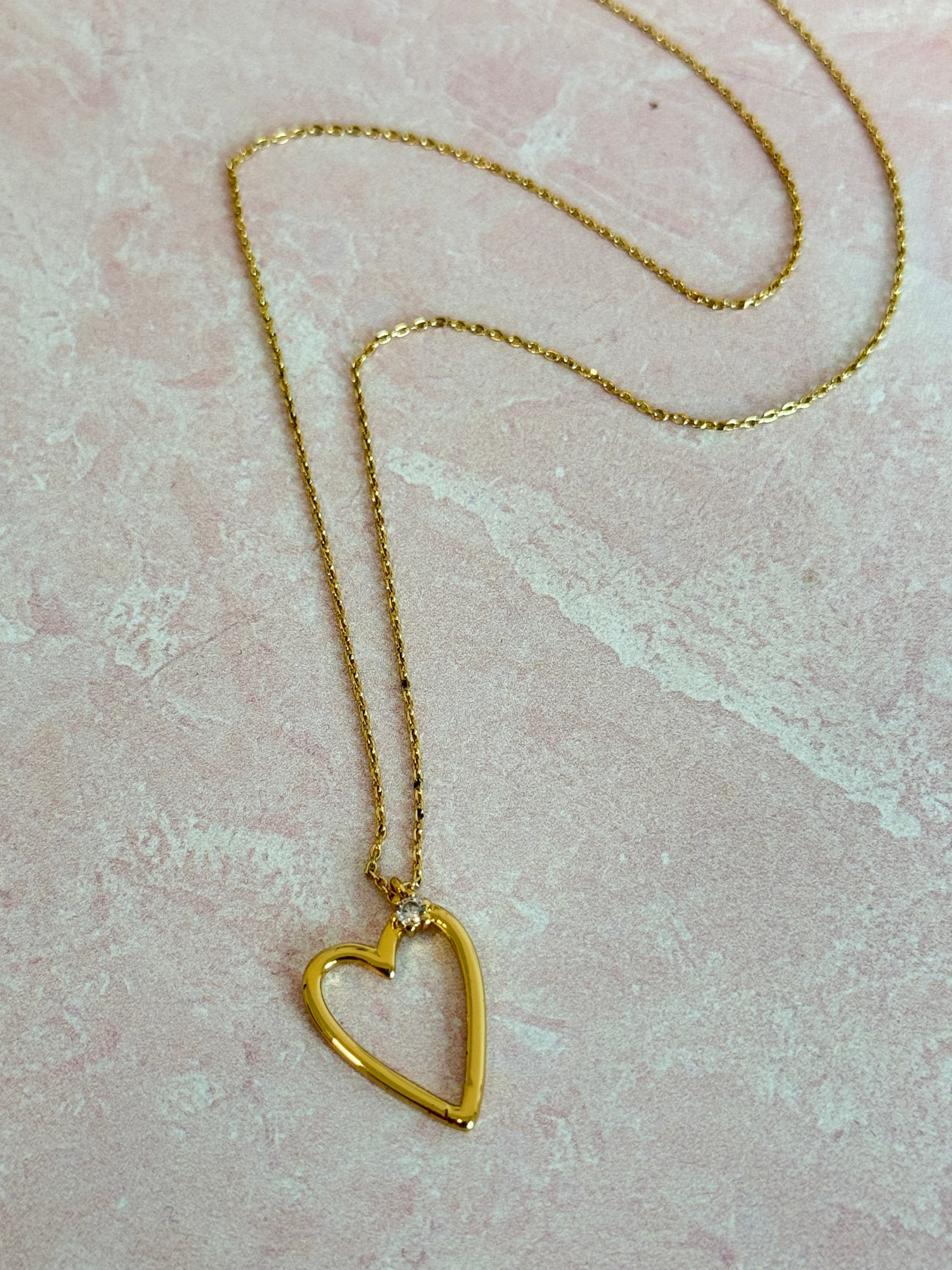 Heart Glimmers Necklace