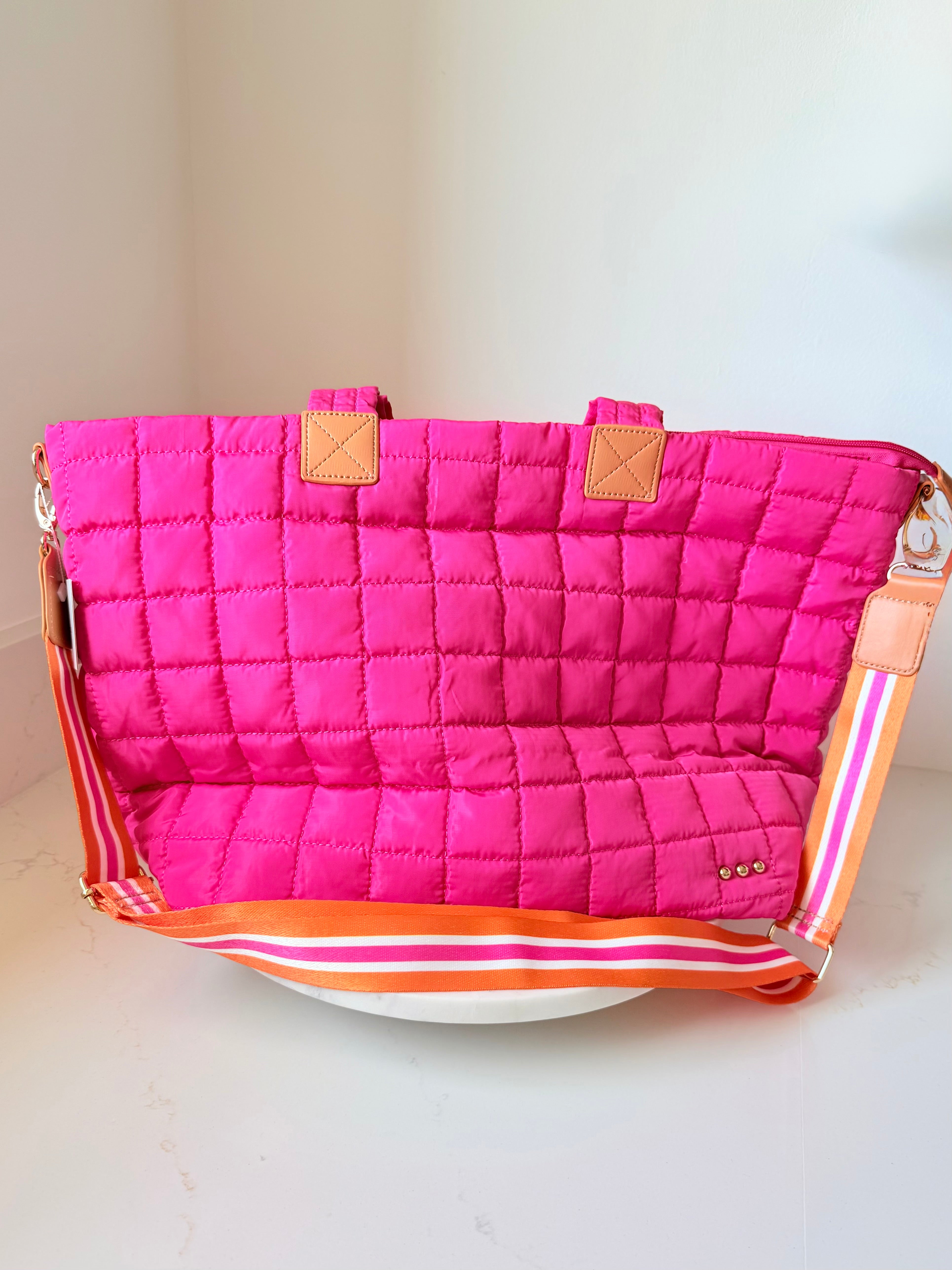 Day Dreamer Quilted Tote Bag | Hot Pink