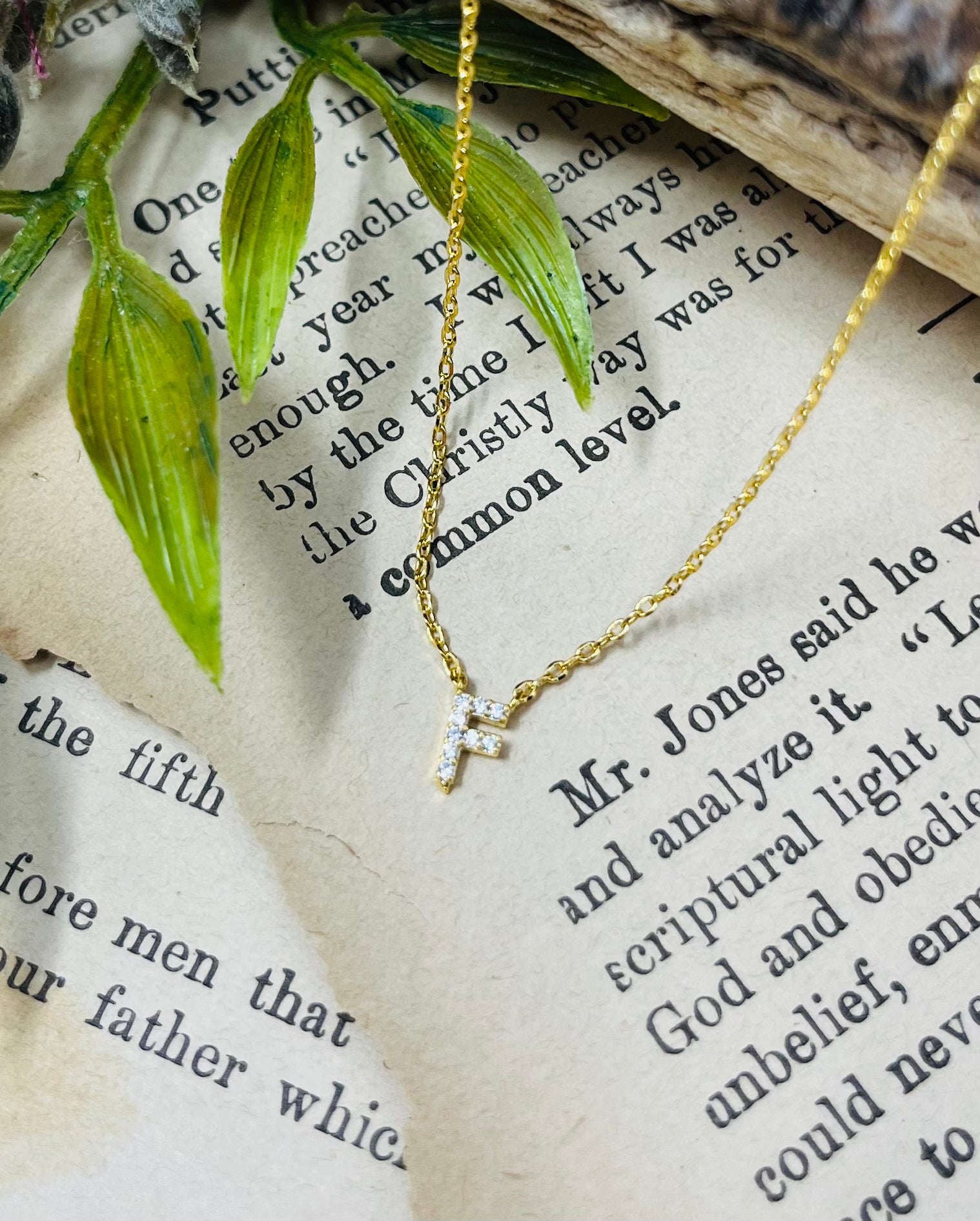 Dainty Initial Necklace - Vintage Soul