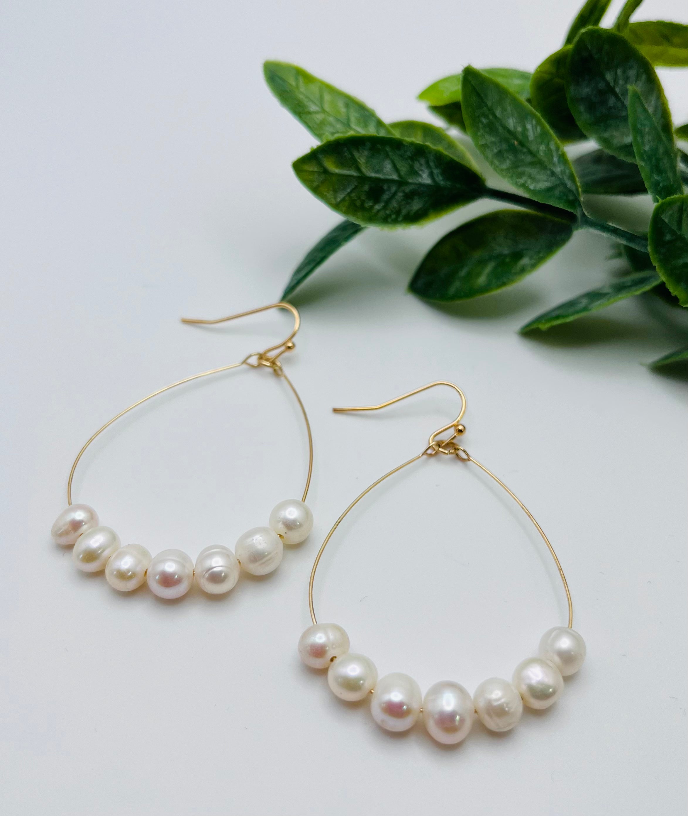 Lily Teardrop Pearl Earrings