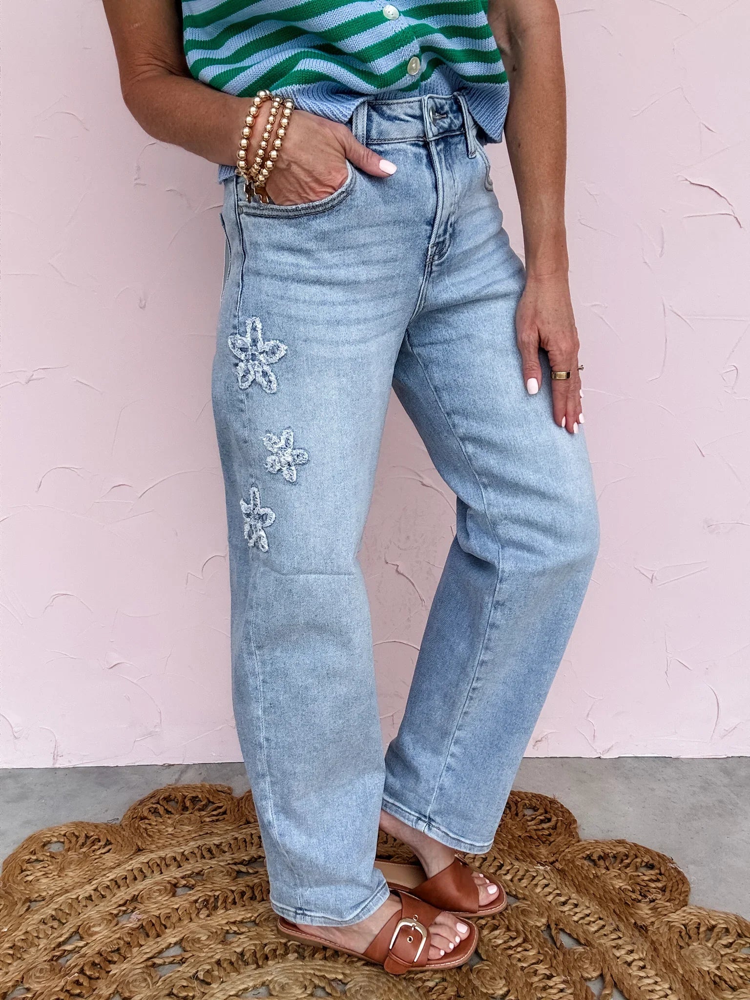 Flowerline Barrel Jeans