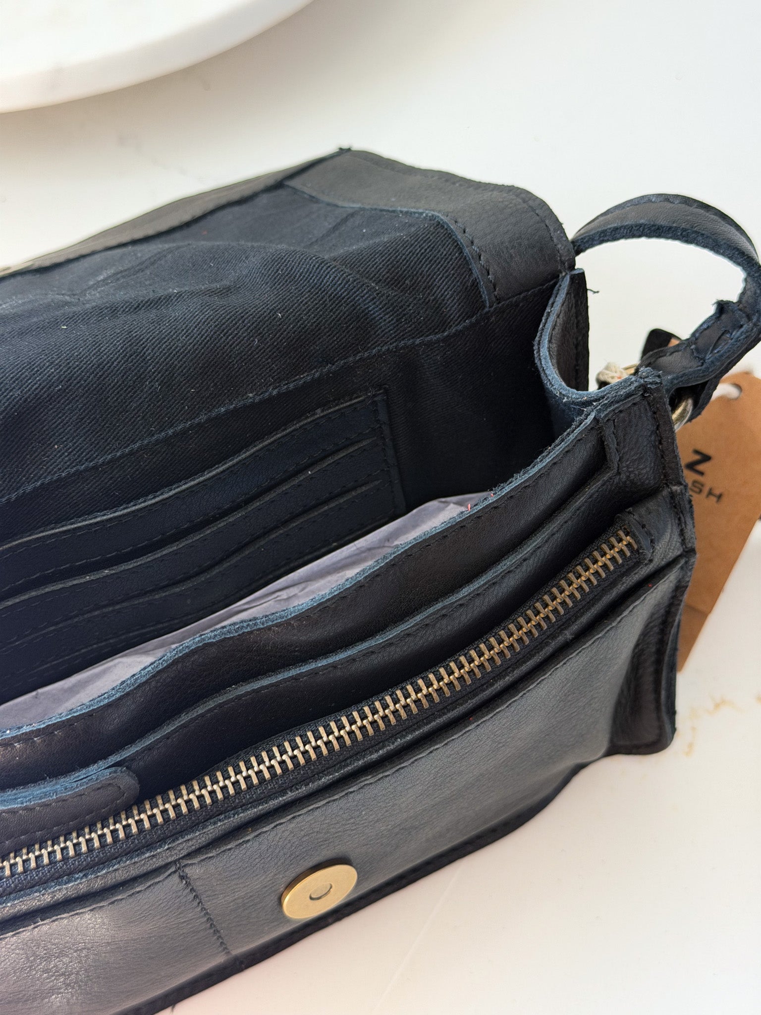 Johns Creek Timeless Crossbody | Black