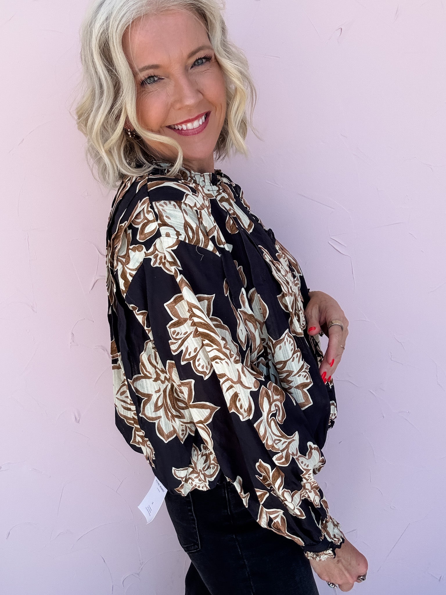 Pleated Perfection Top | Black