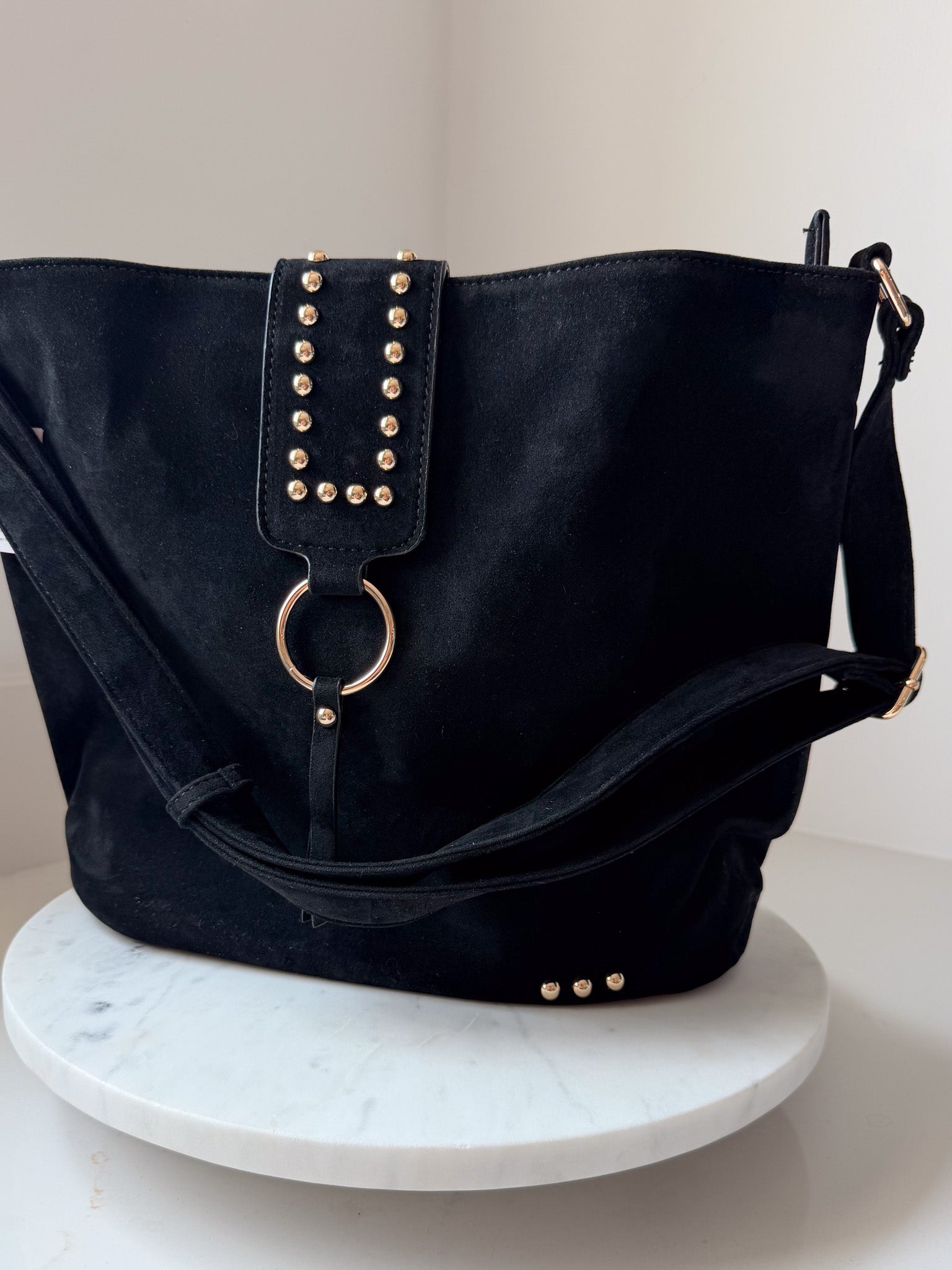 Rosemary Suede Bucket Bag | Black