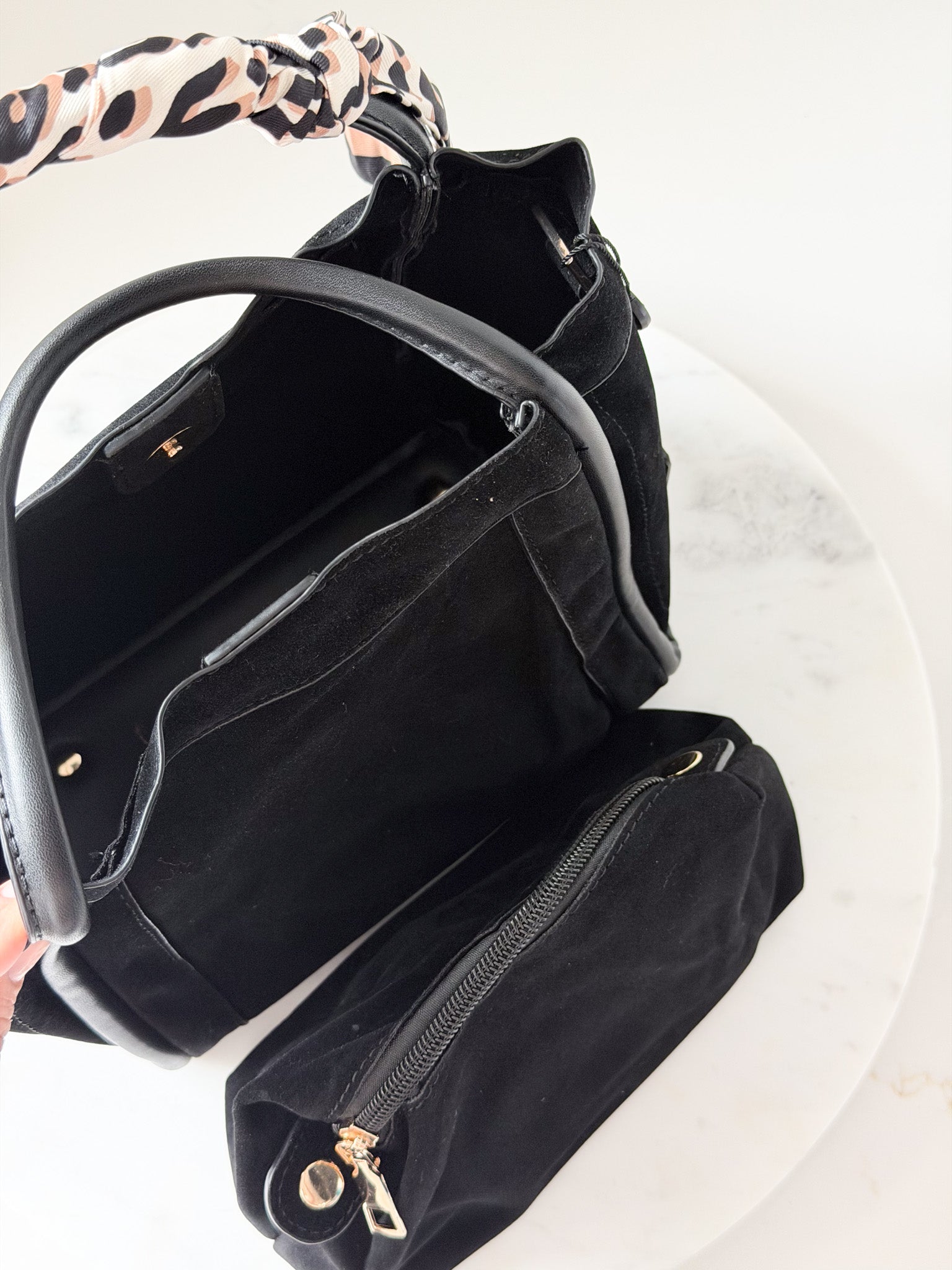 Gianna Suede Bag | Black
