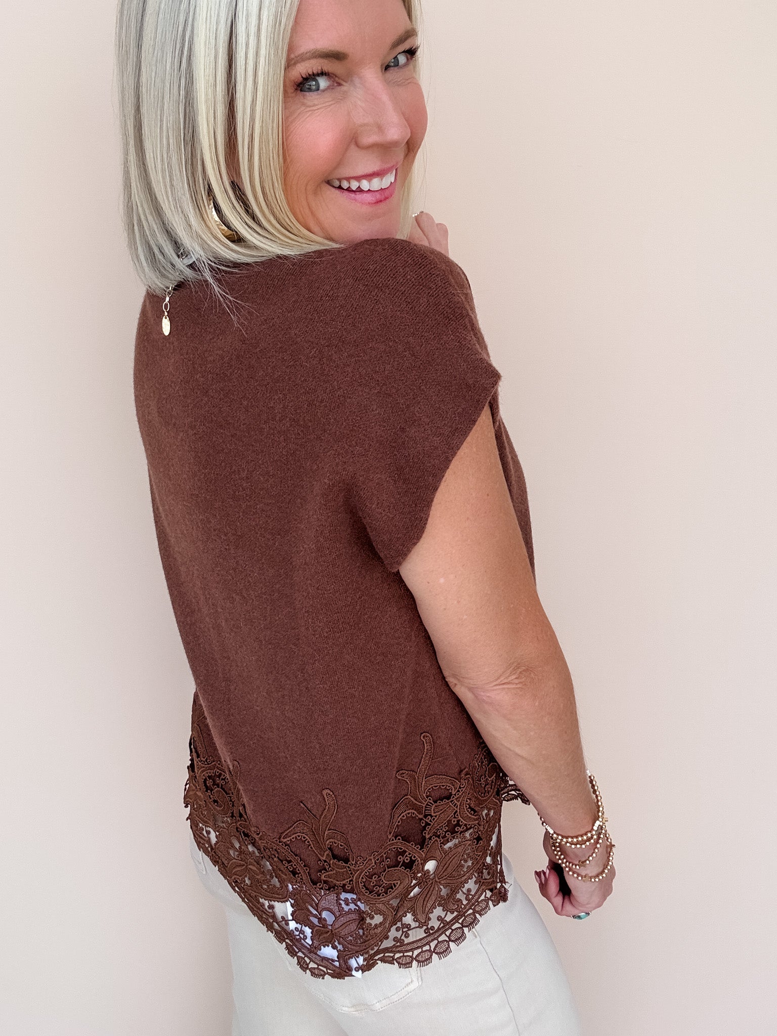 Everly Lace Top | Brown