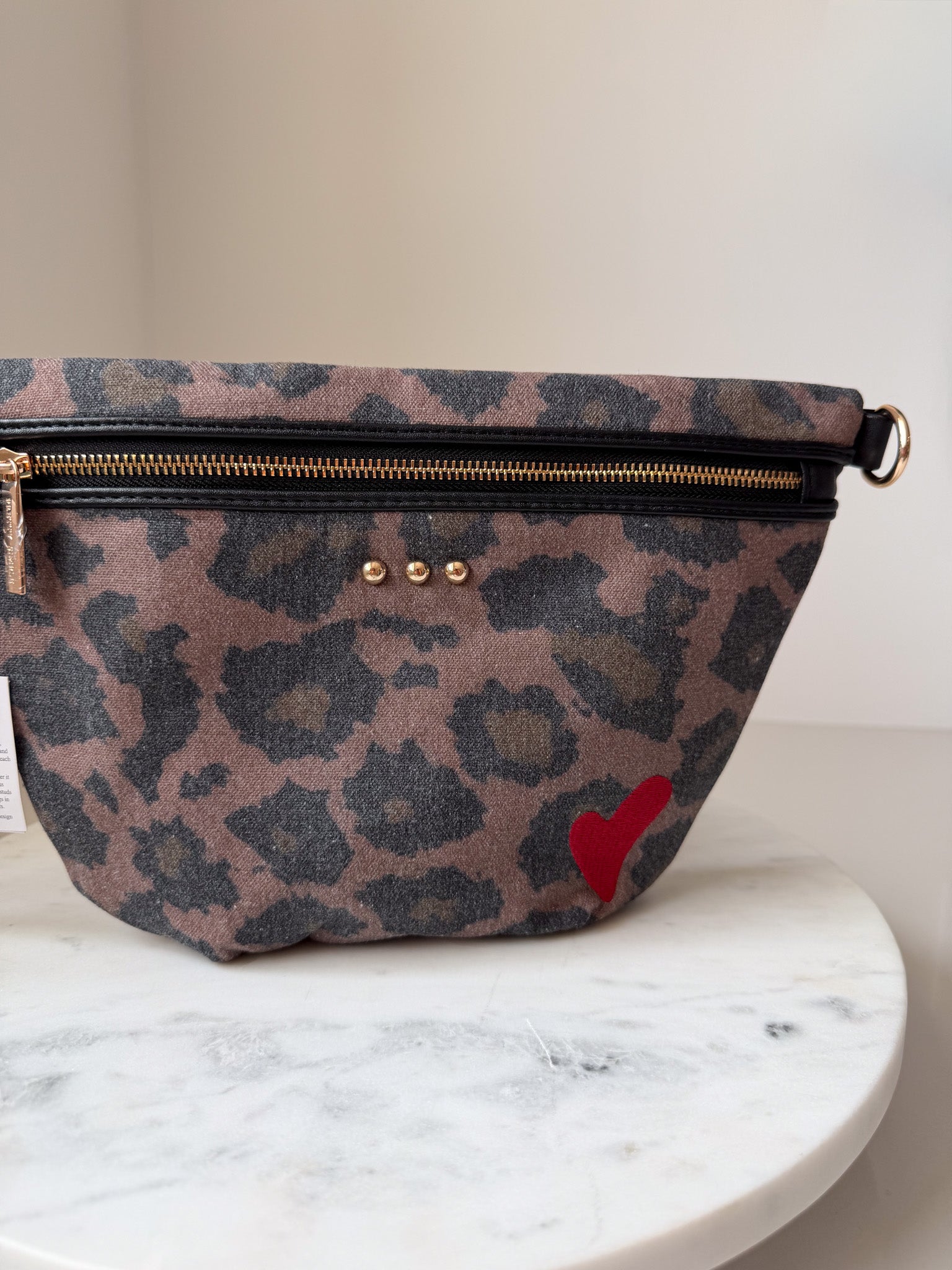 Colby Canvas Bum Bag | Leopard