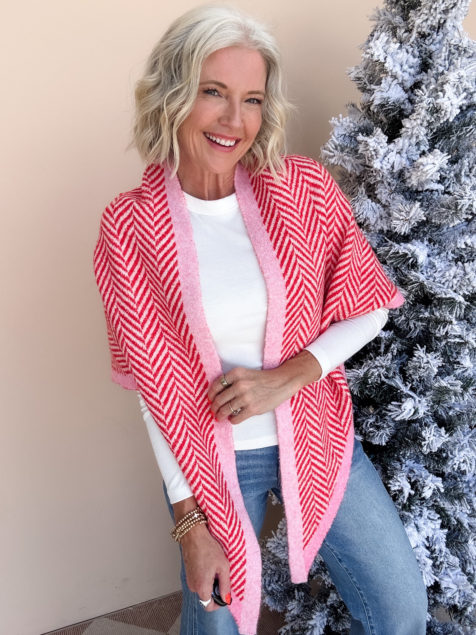 Ziggy Triangle Scarf | Red