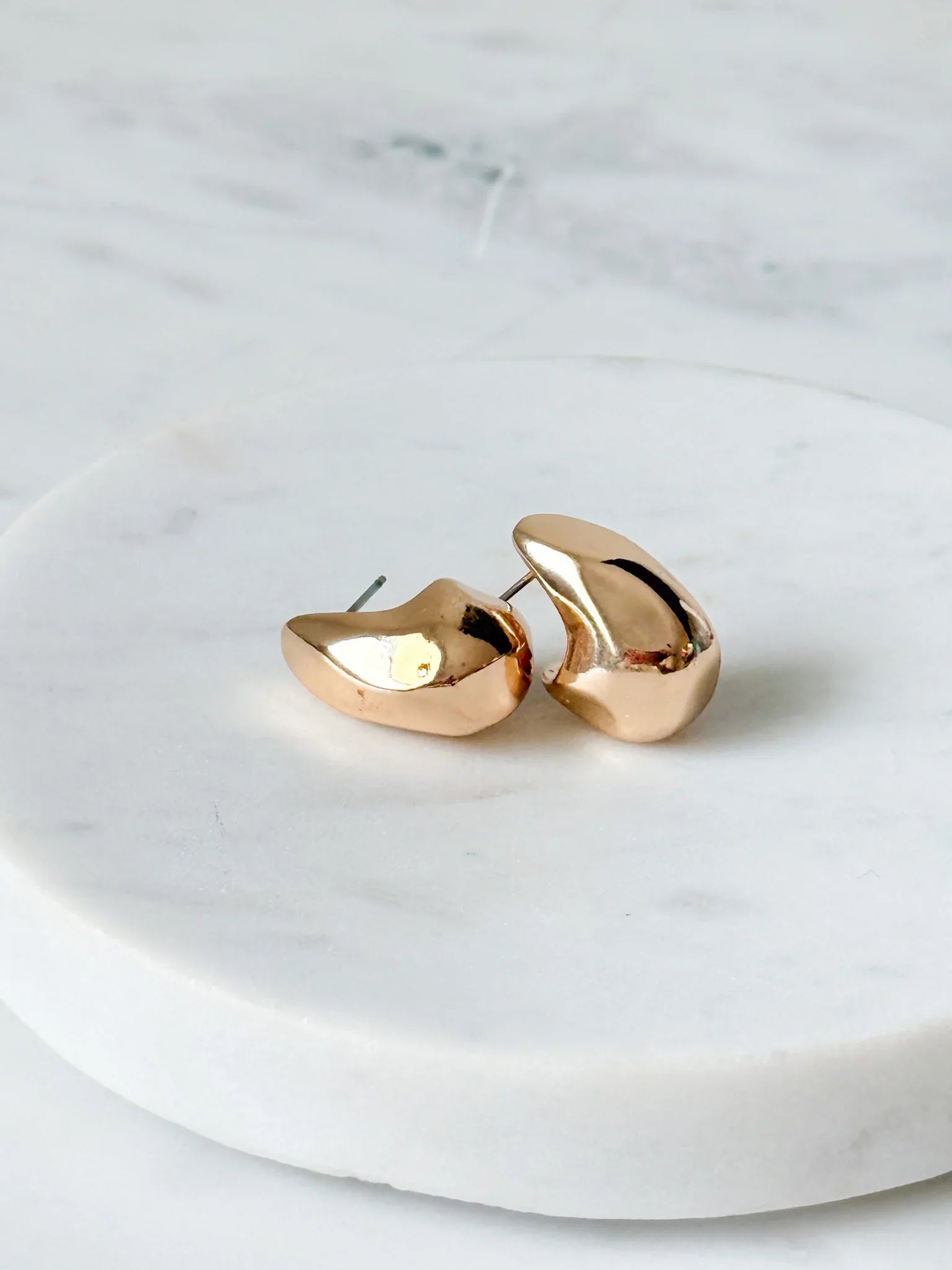 Sculpted Glow Earrings