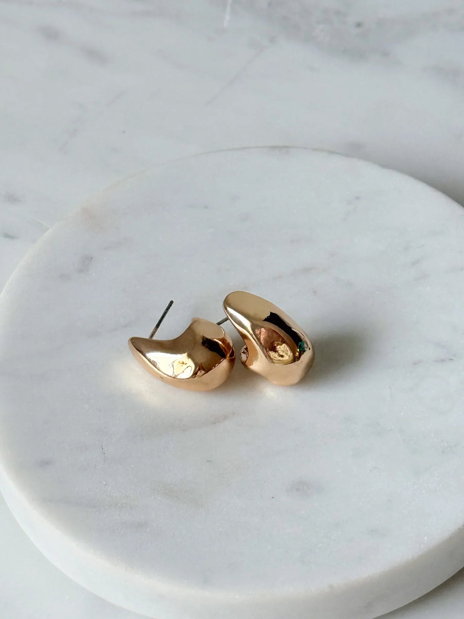 Sculpted Glow Earrings