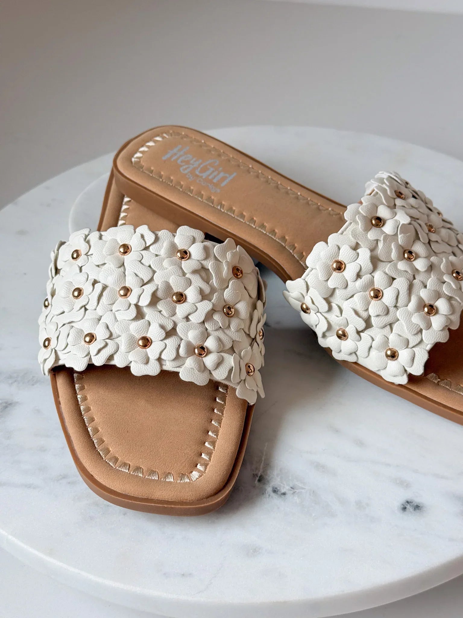 Daisy Dots Sandals