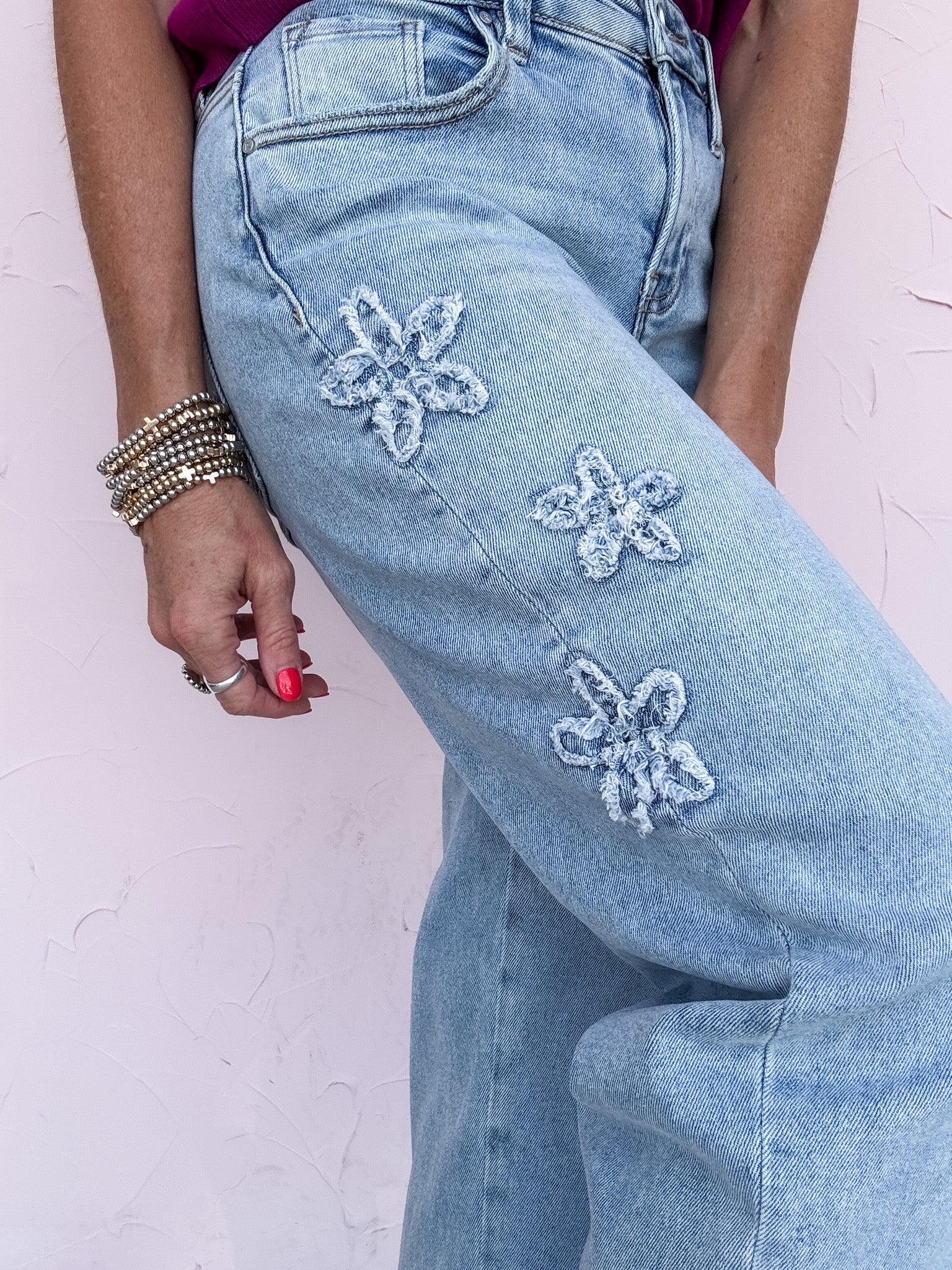 Flowerline Barrel Jeans