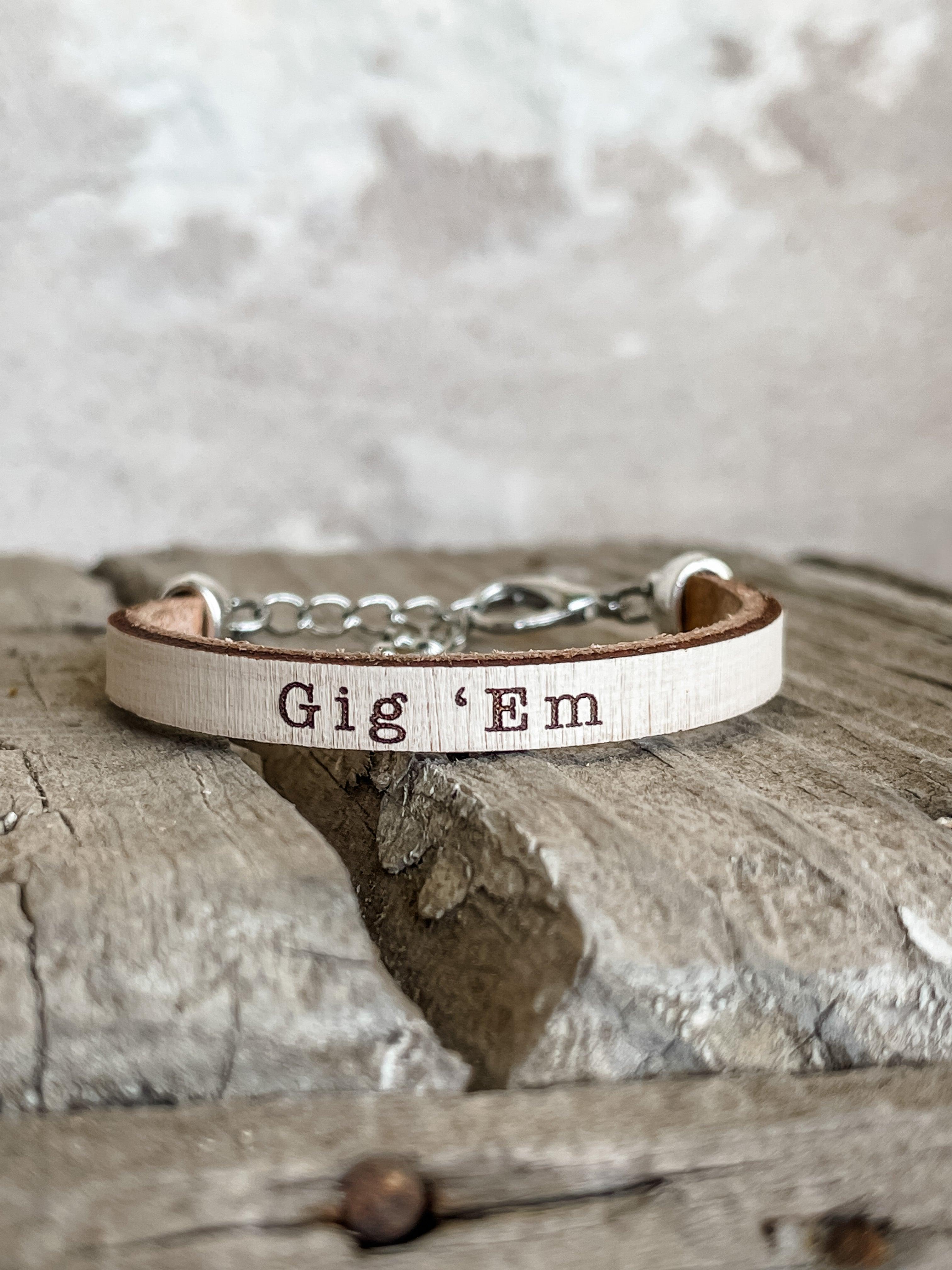 "Gig 'Em" Leather Bracelet - Vintage Soul