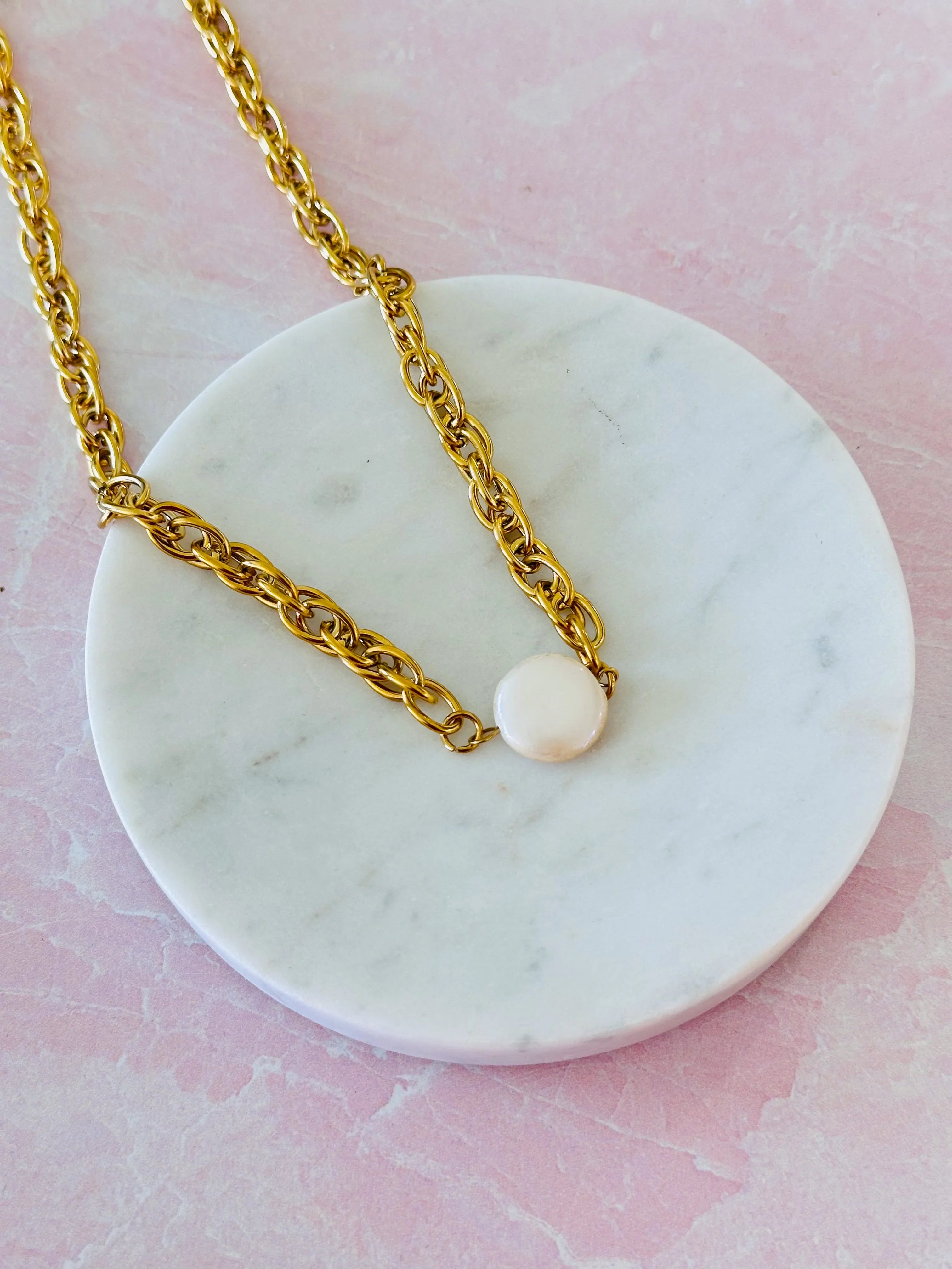 Pearl Goals Chain Necklace