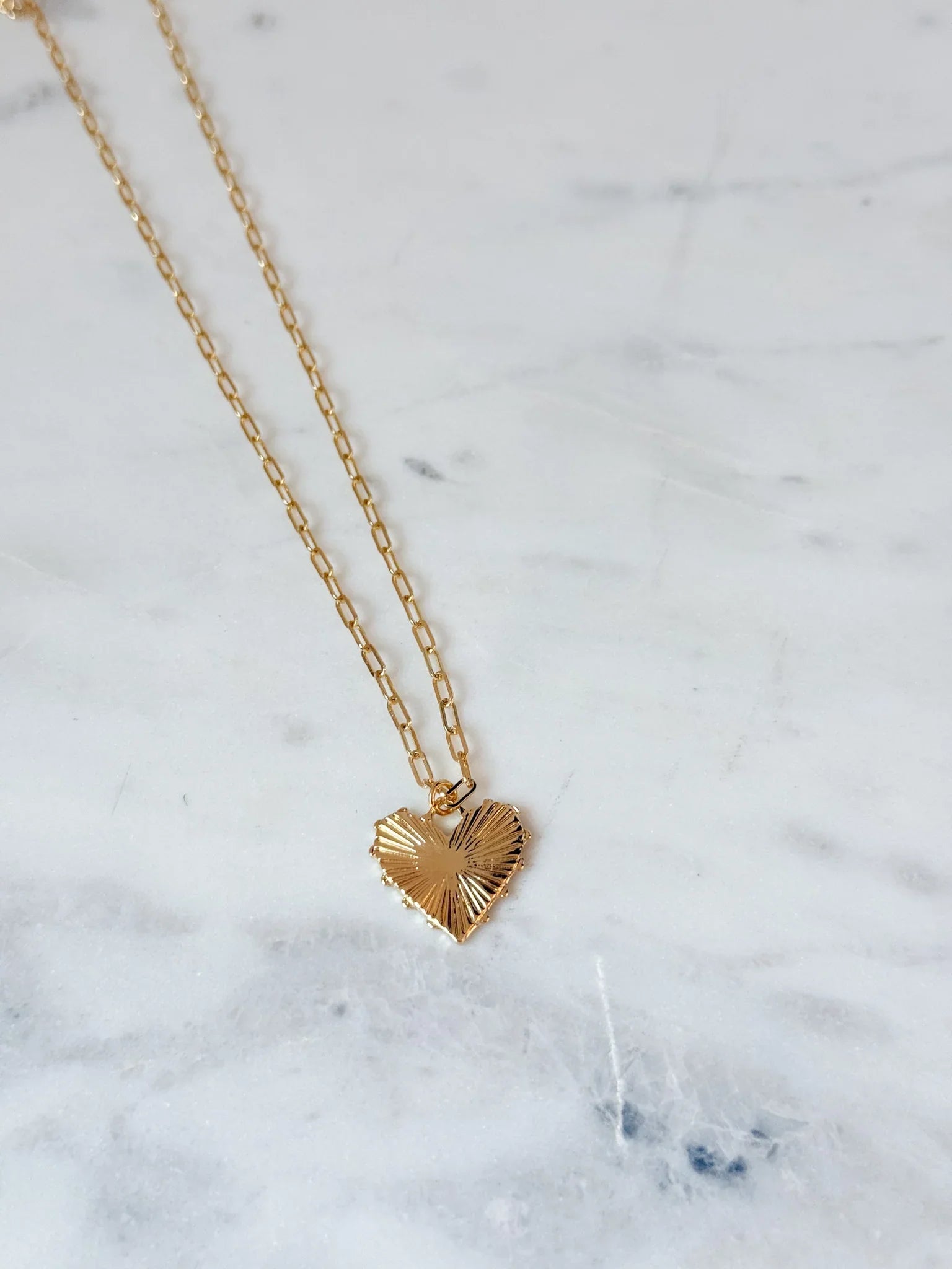 Heartline Glow Necklace