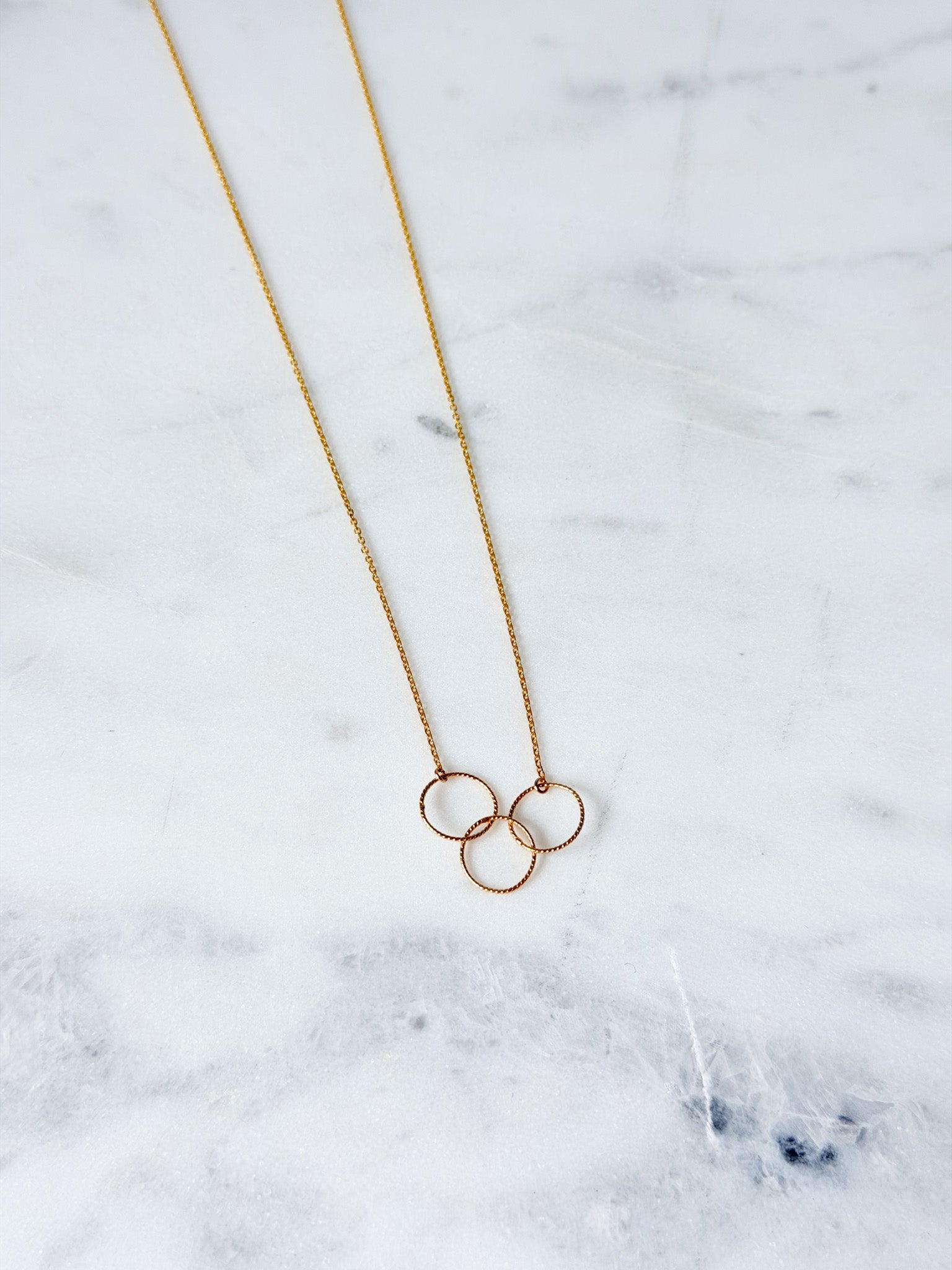 Interlocking Circle Necklace