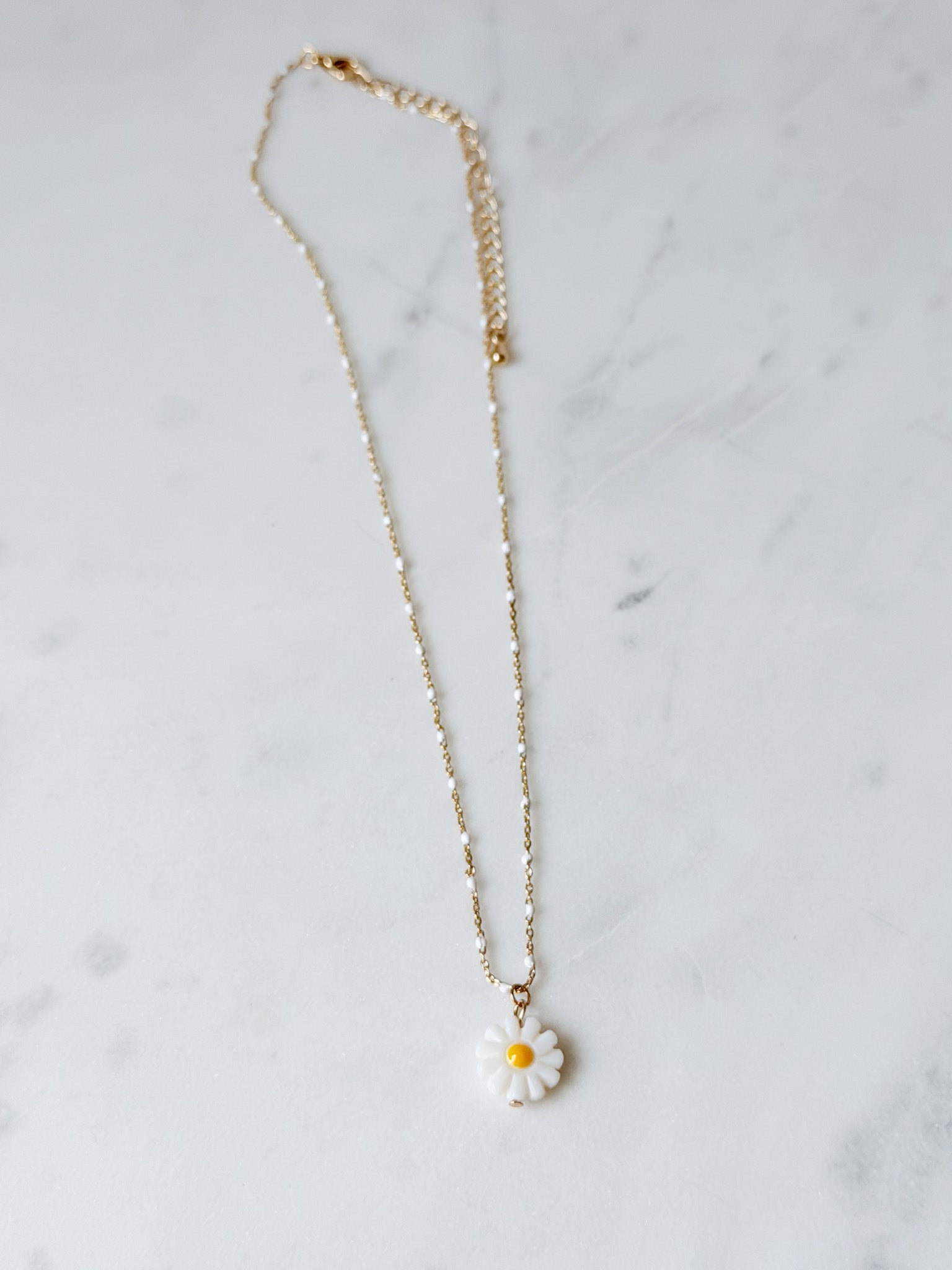 Daisy Days Necklace
