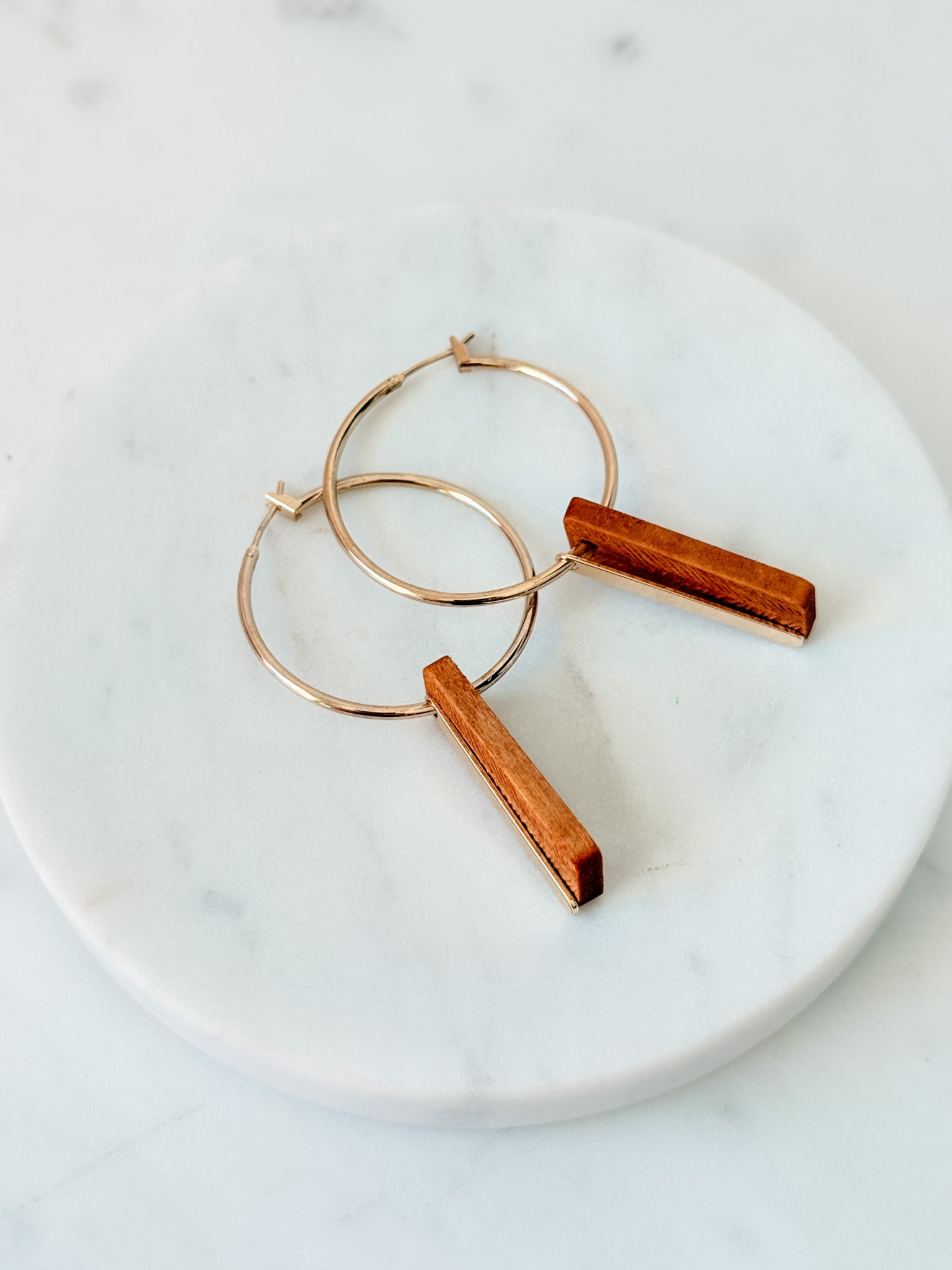 Jolie Bar Earrings | Brown