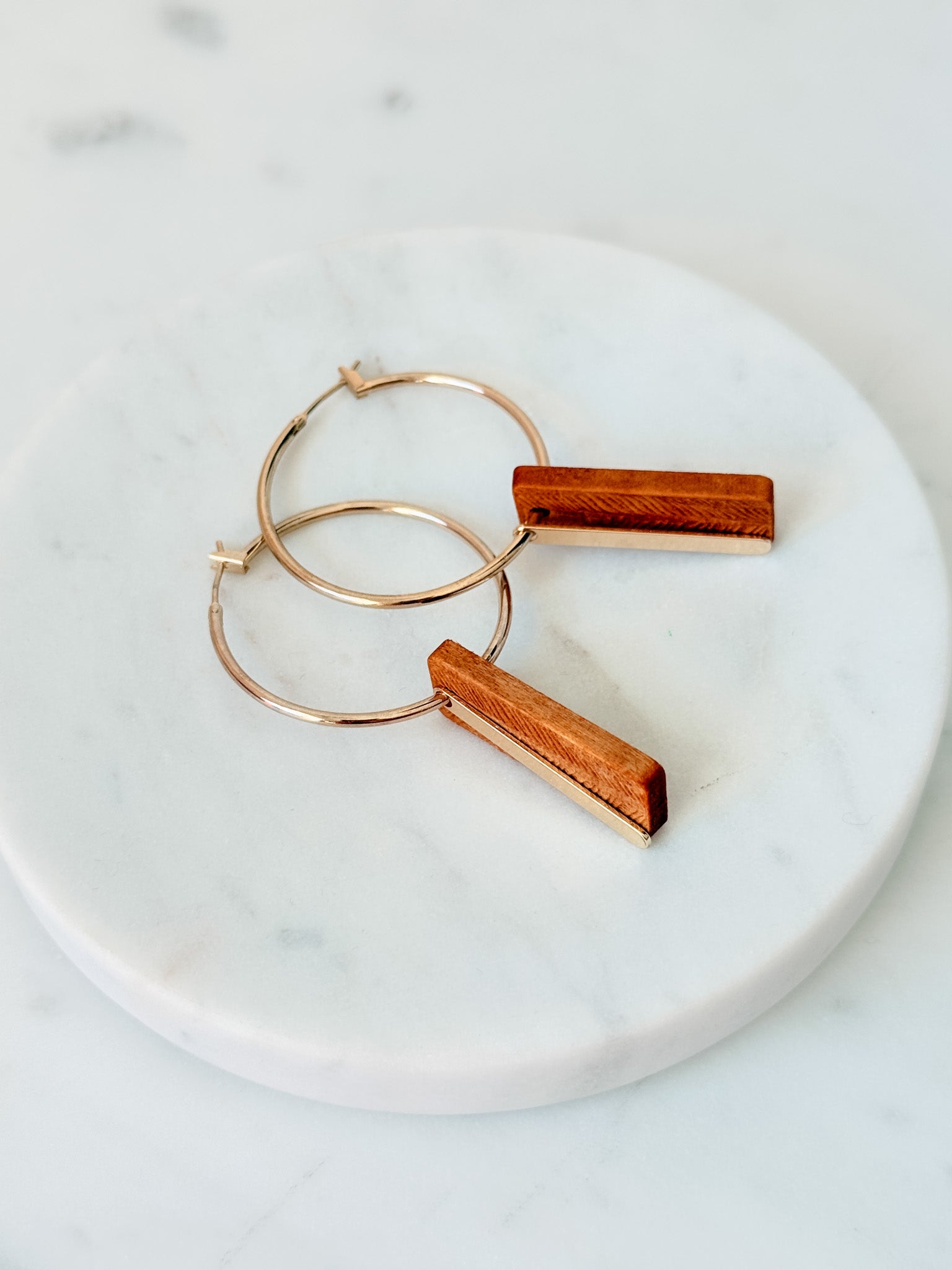 Jolie Bar Earrings | Brown