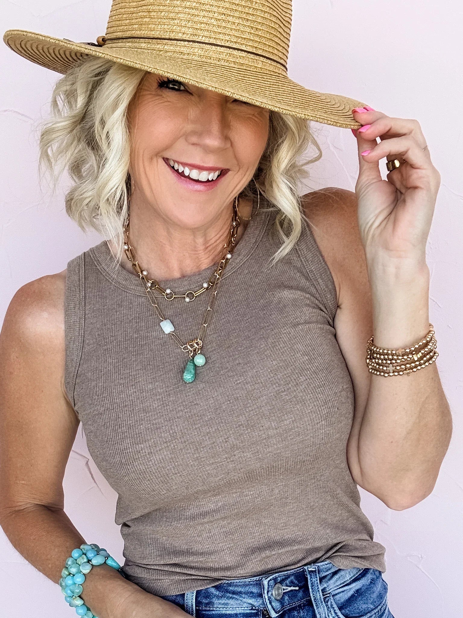 Close Knit Short Necklace
