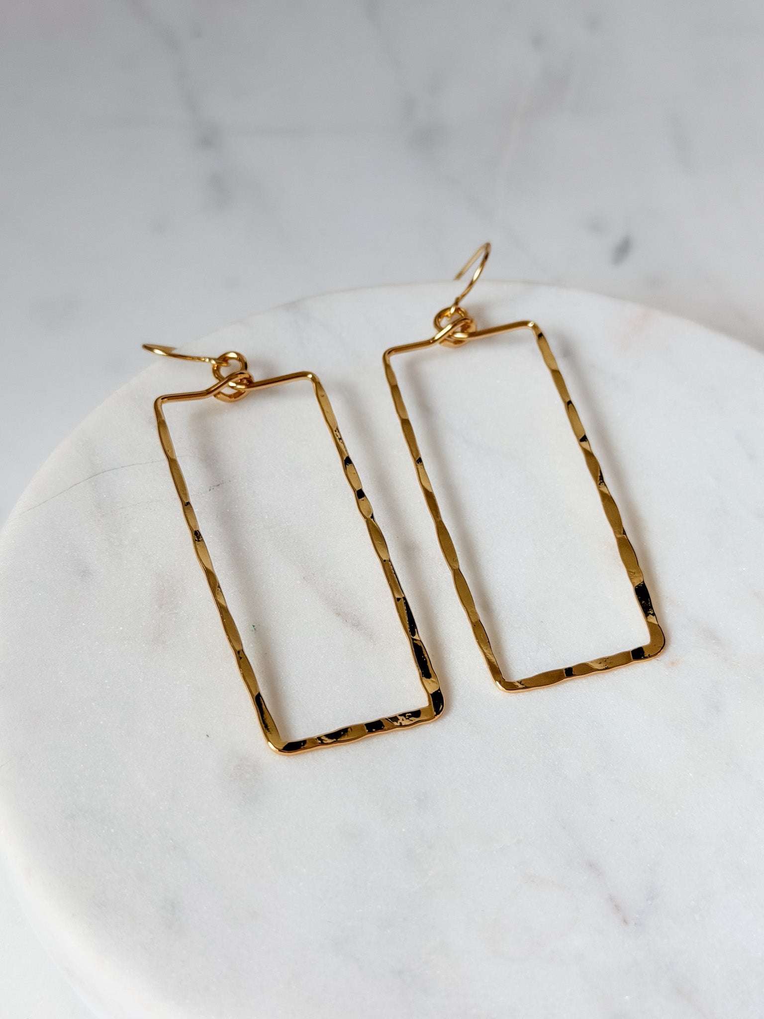 Frame of Mind Earrings | Gold
