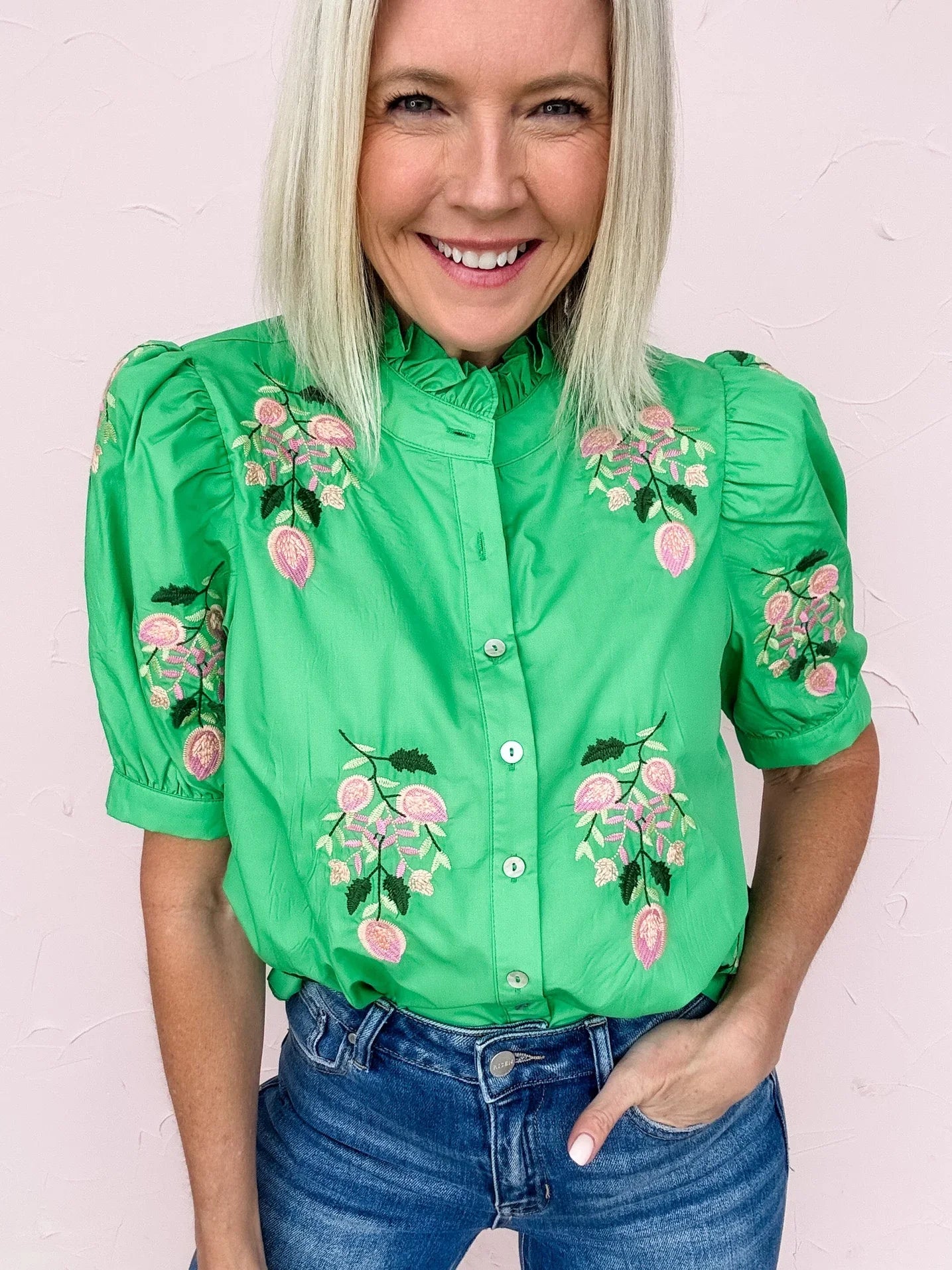 Flor Verde Embroidered Top