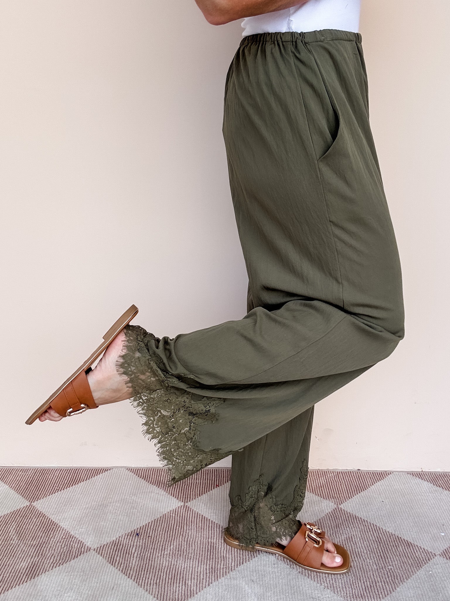 Lace & Easy Pants