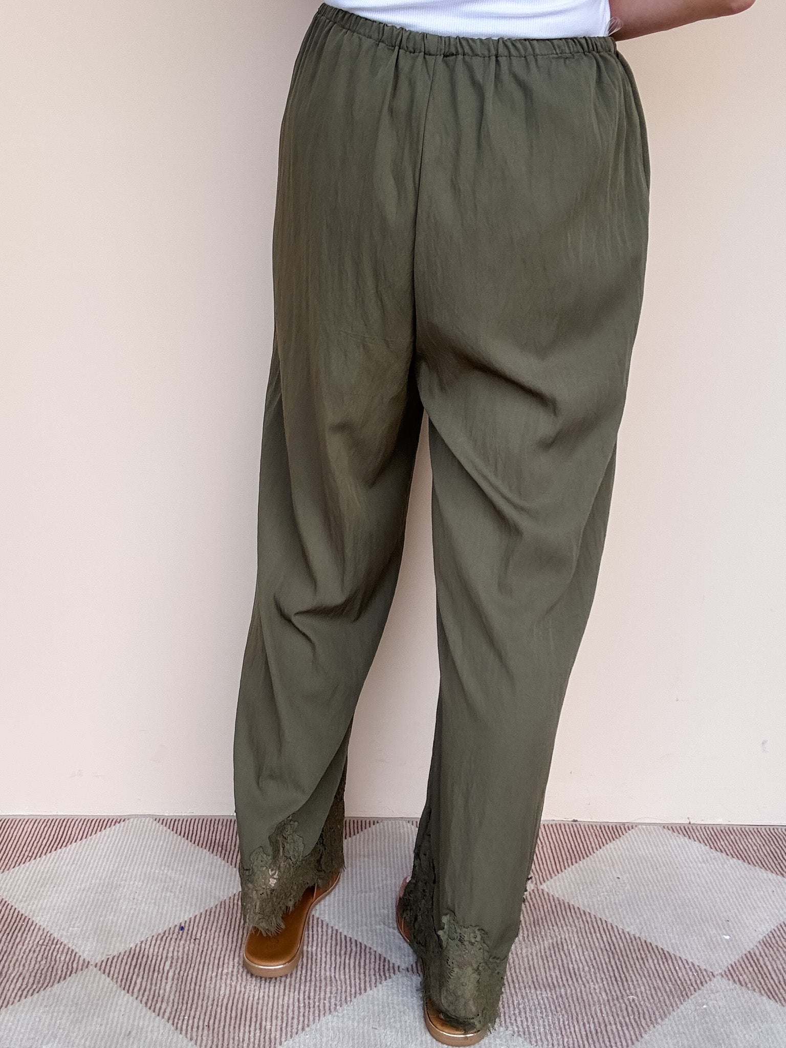 Lace & Easy Pants