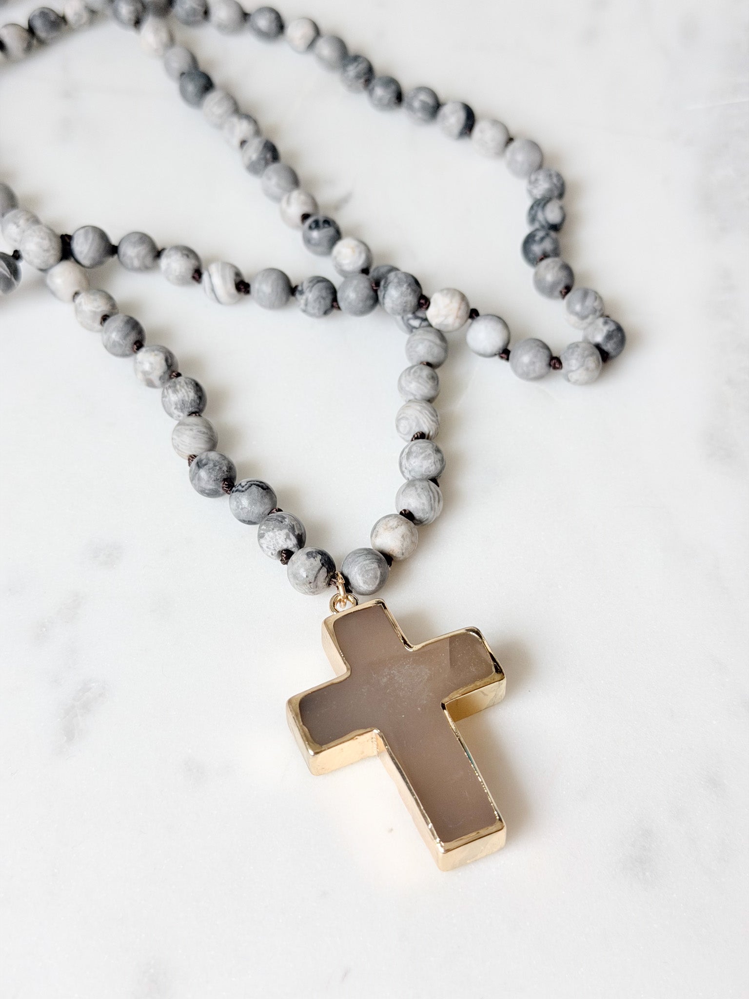 Whispering Stone Necklace | Gray