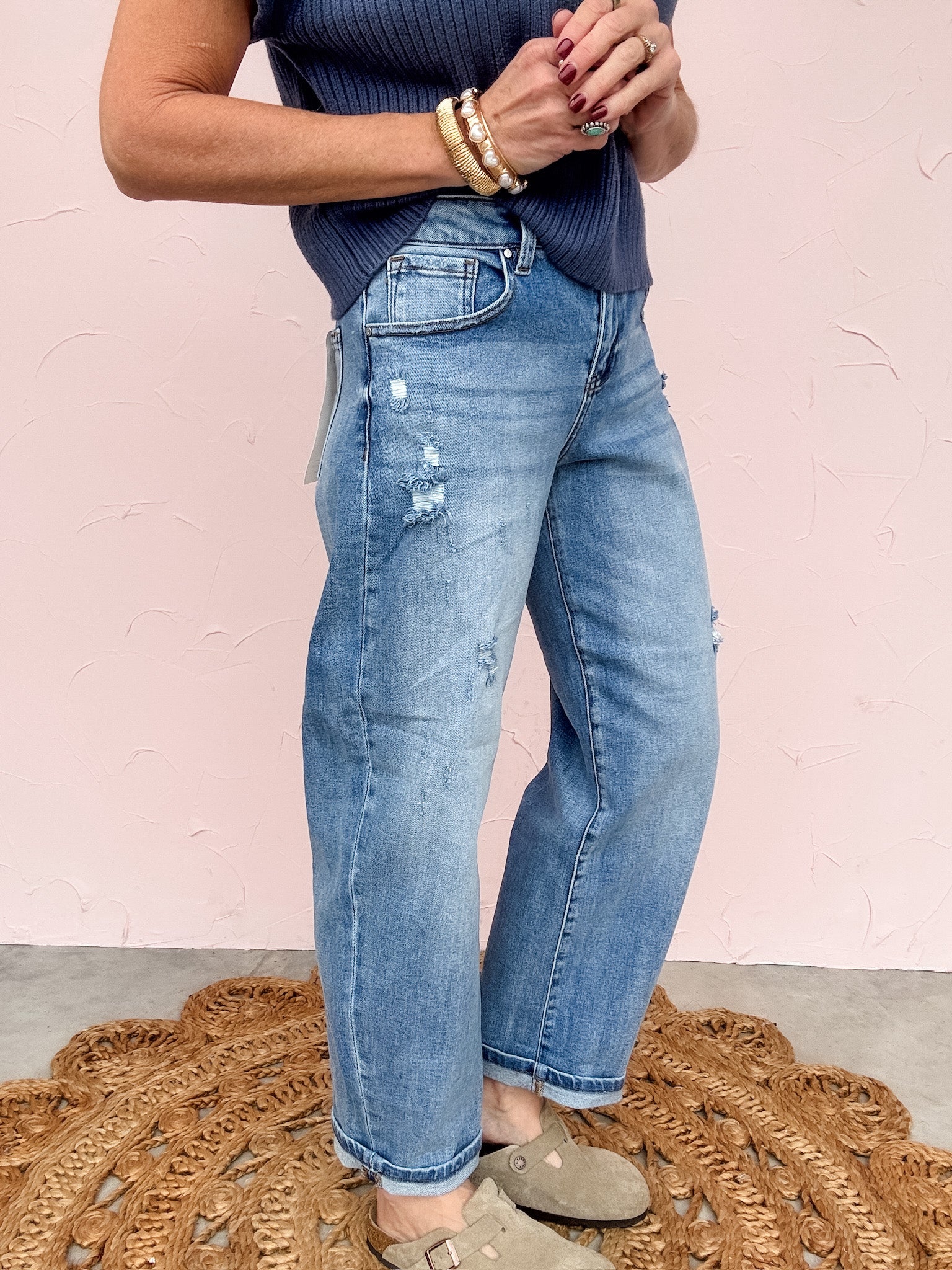 Easy Motion Barrel Jeans
