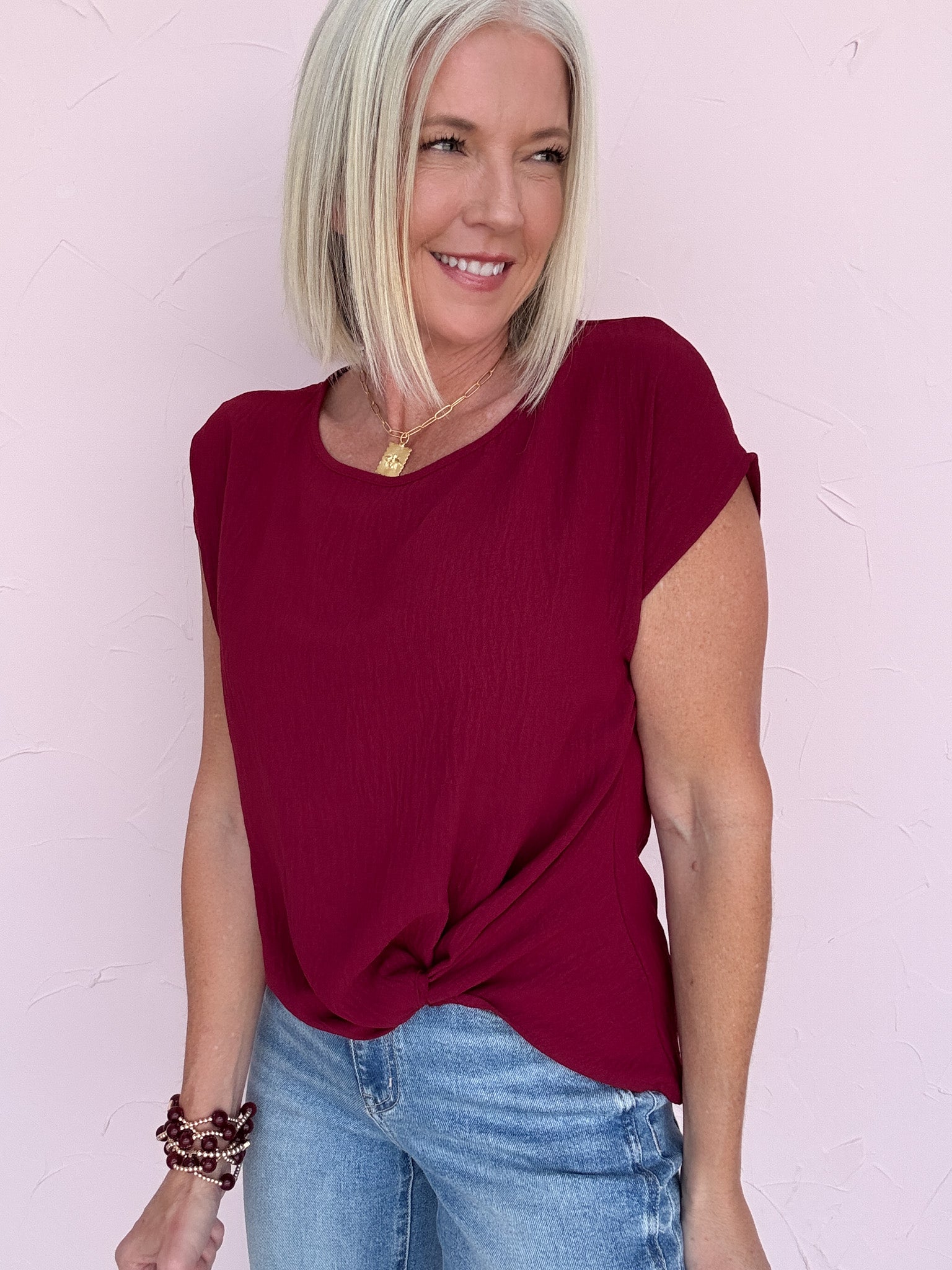 Mia Twist Hem Top | Burgundy