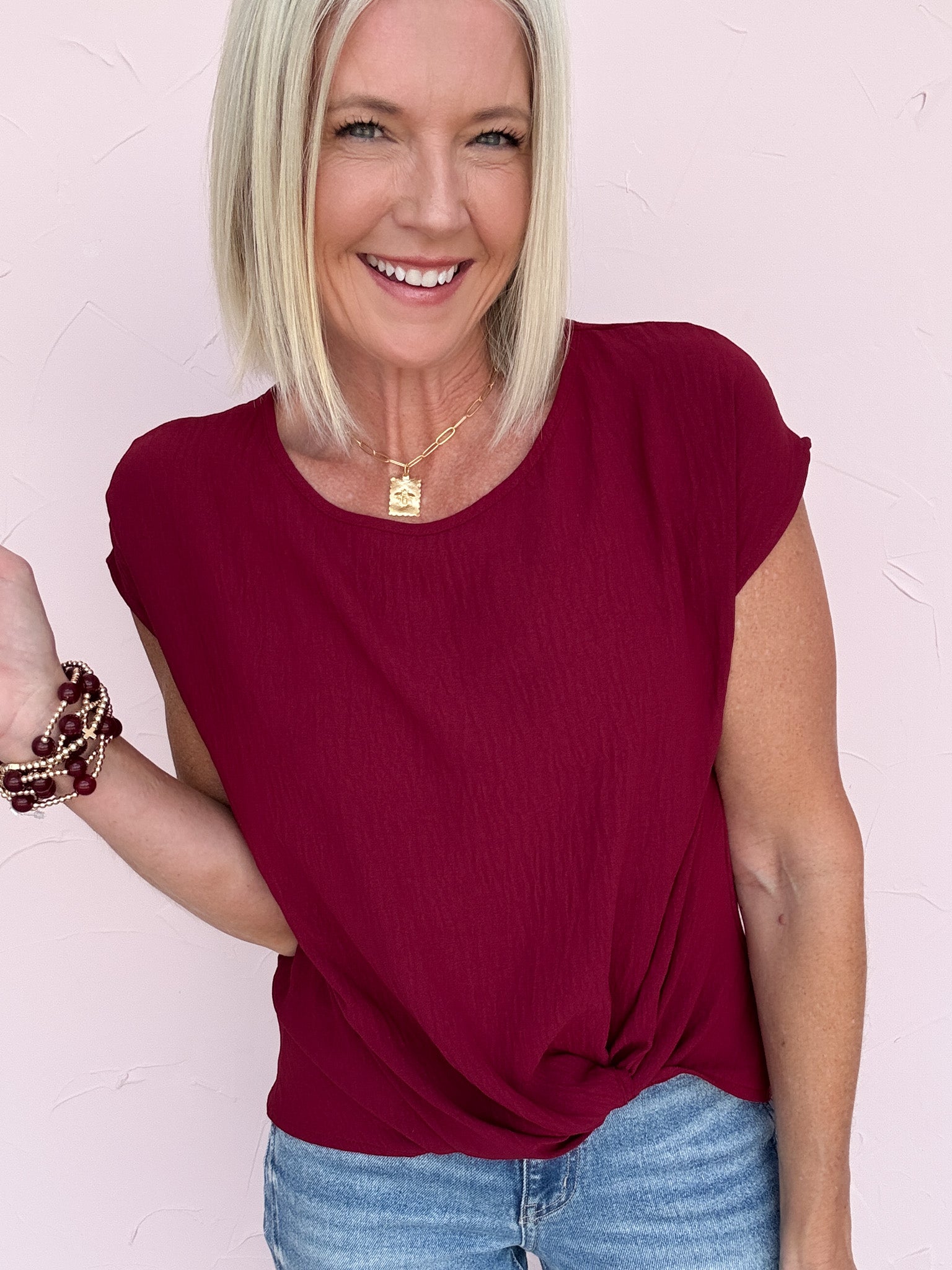 Mia Twist Hem Top | Burgundy