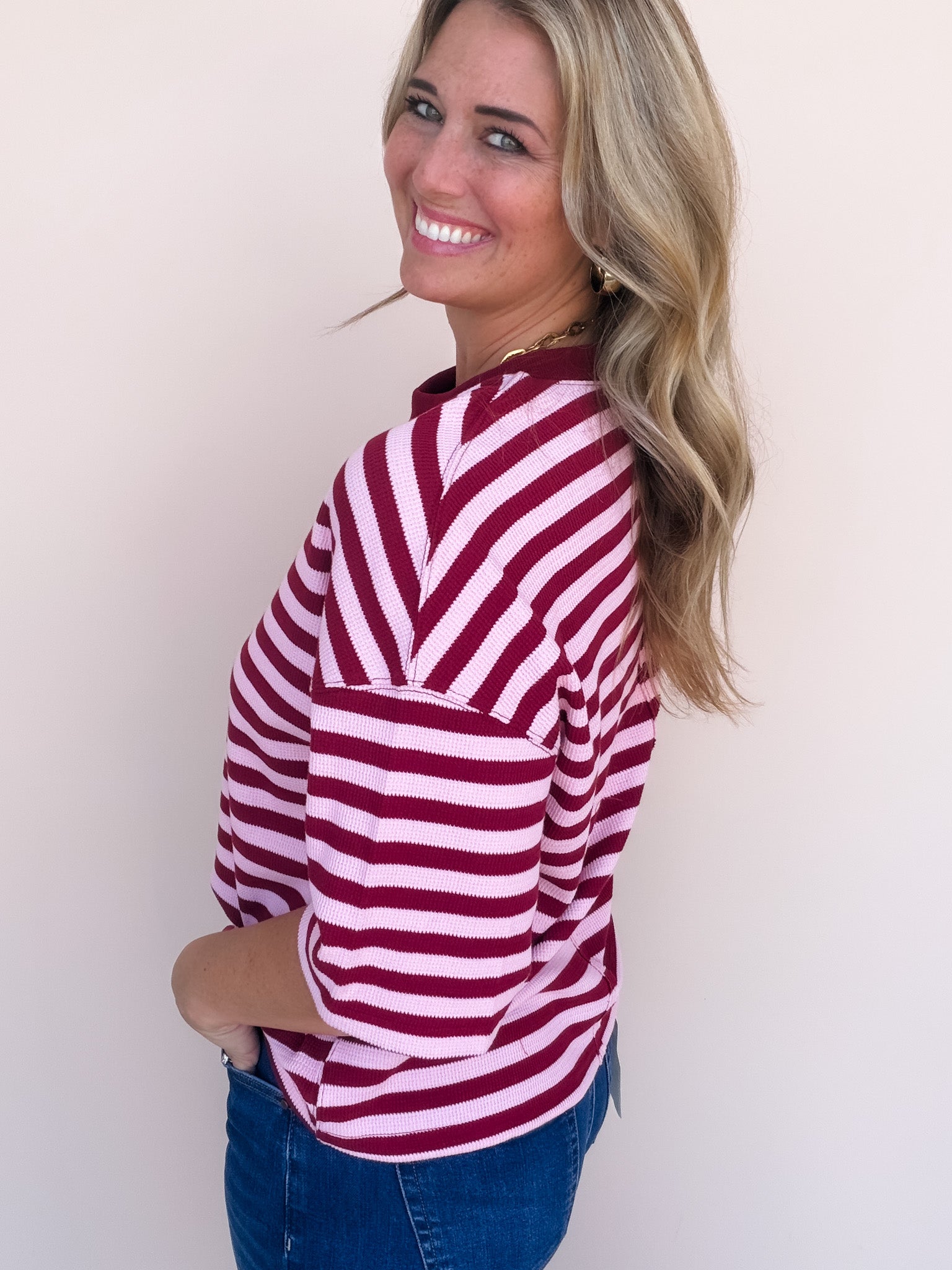 Rally Stripe Tee | Burgundy