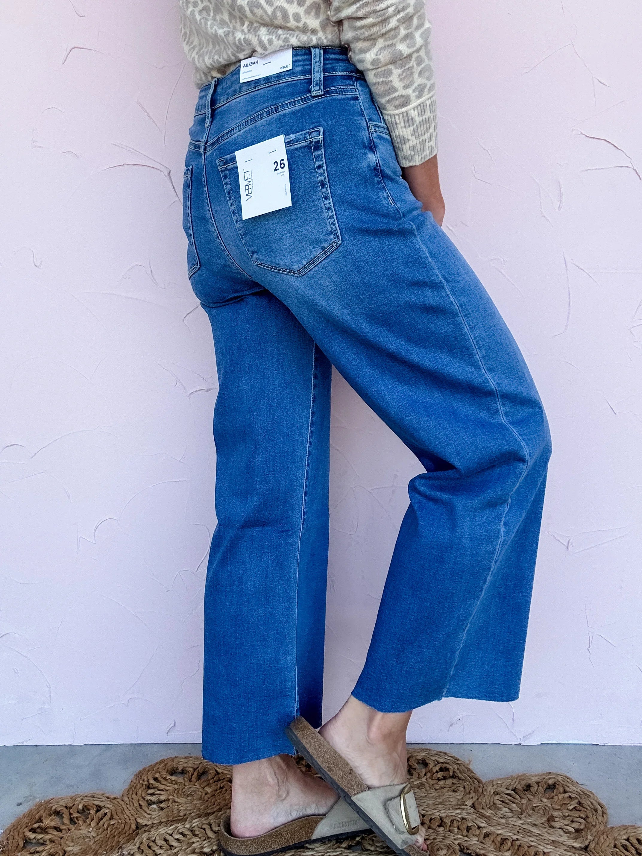 Set the Standard Jeans