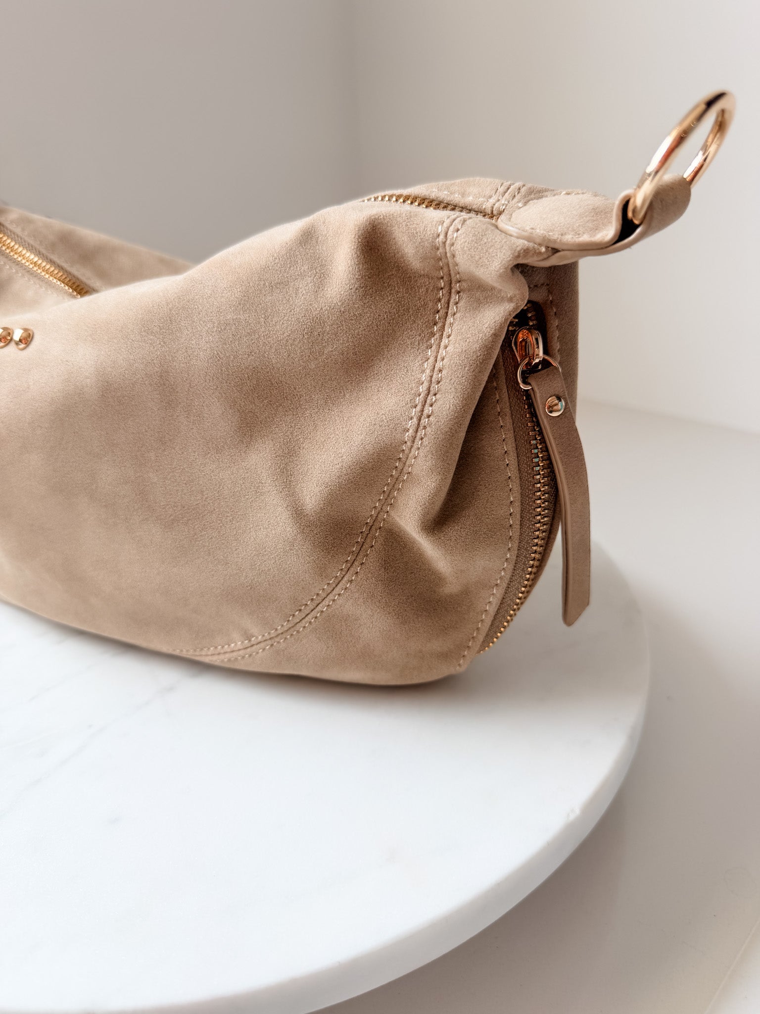 Suede Netty Crossbody