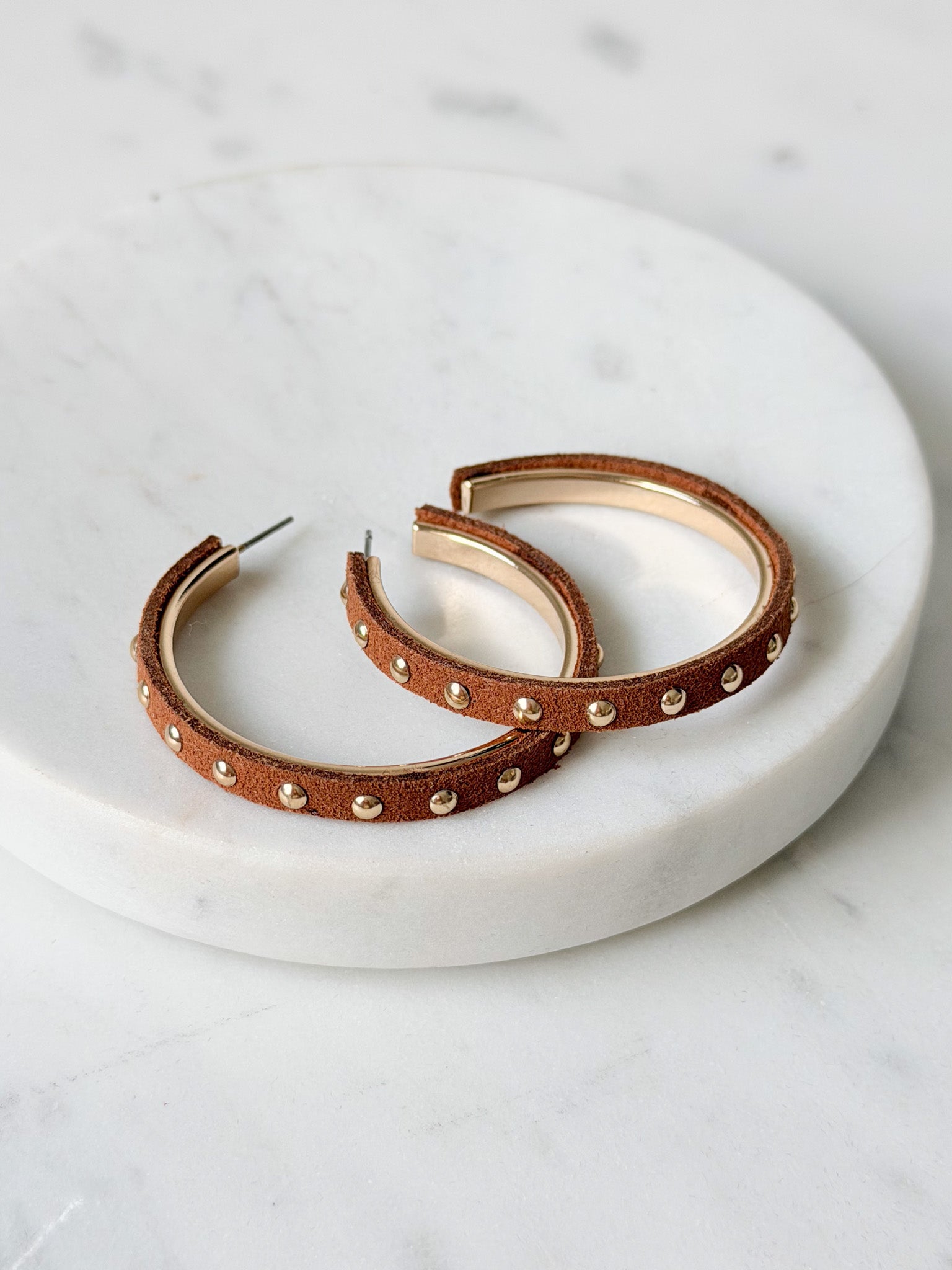 Suede Wrap Hoops | Mocha