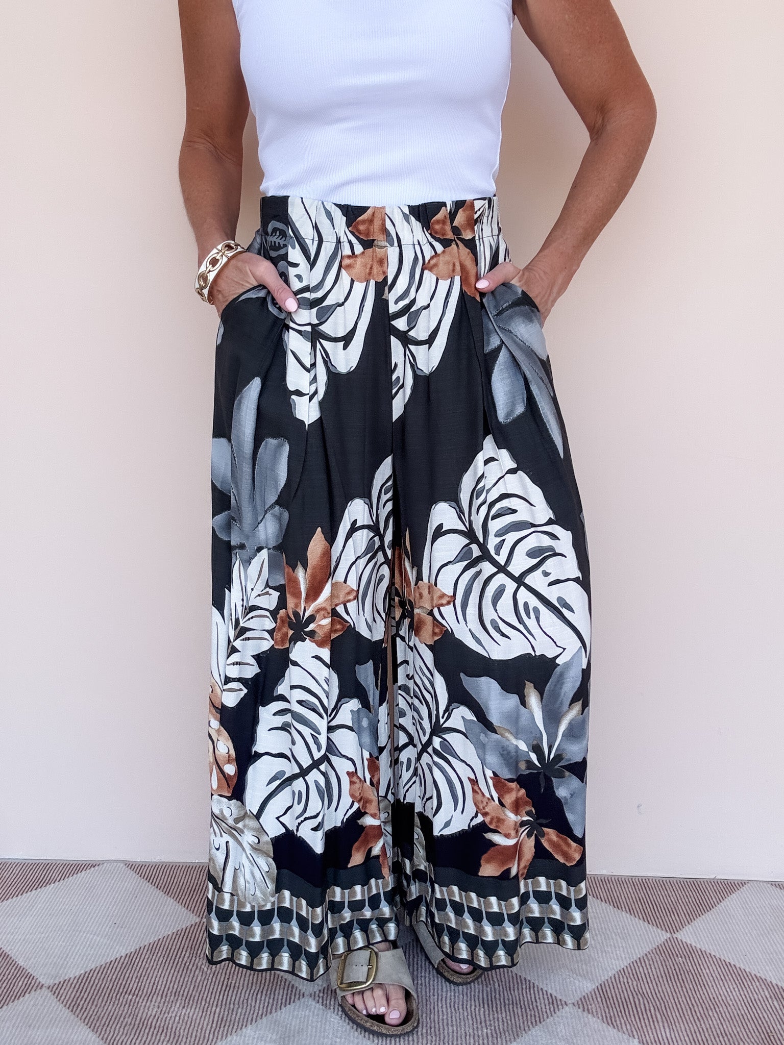 Wander Wide Leg Pants