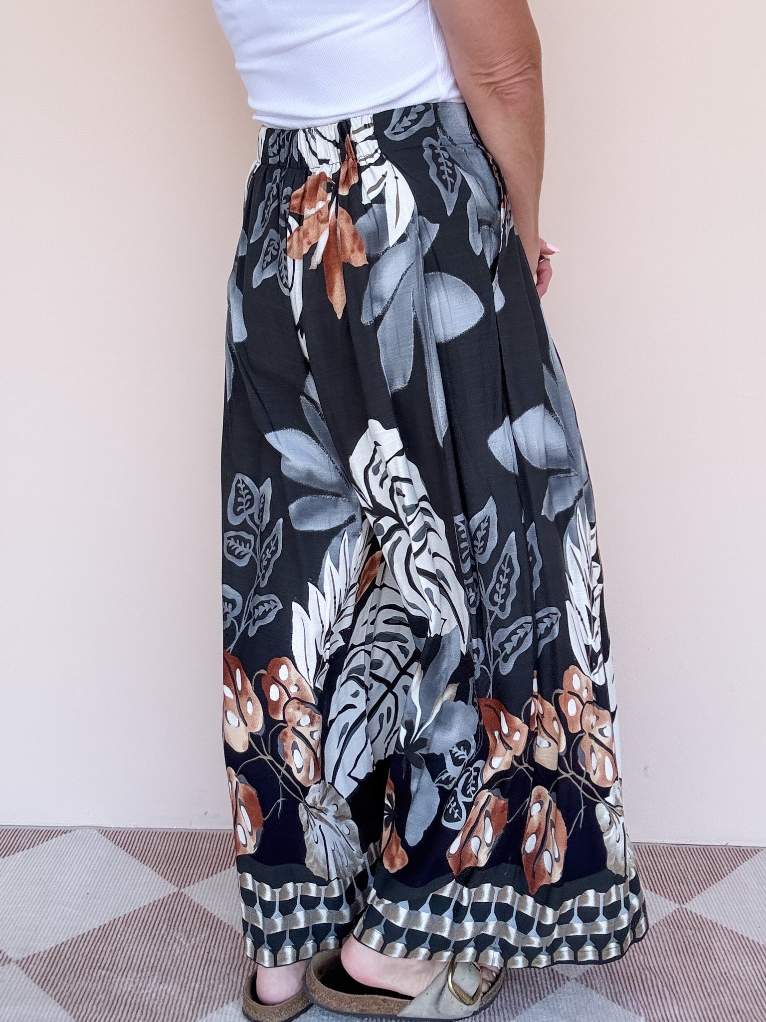 Wander Wide Leg Pants